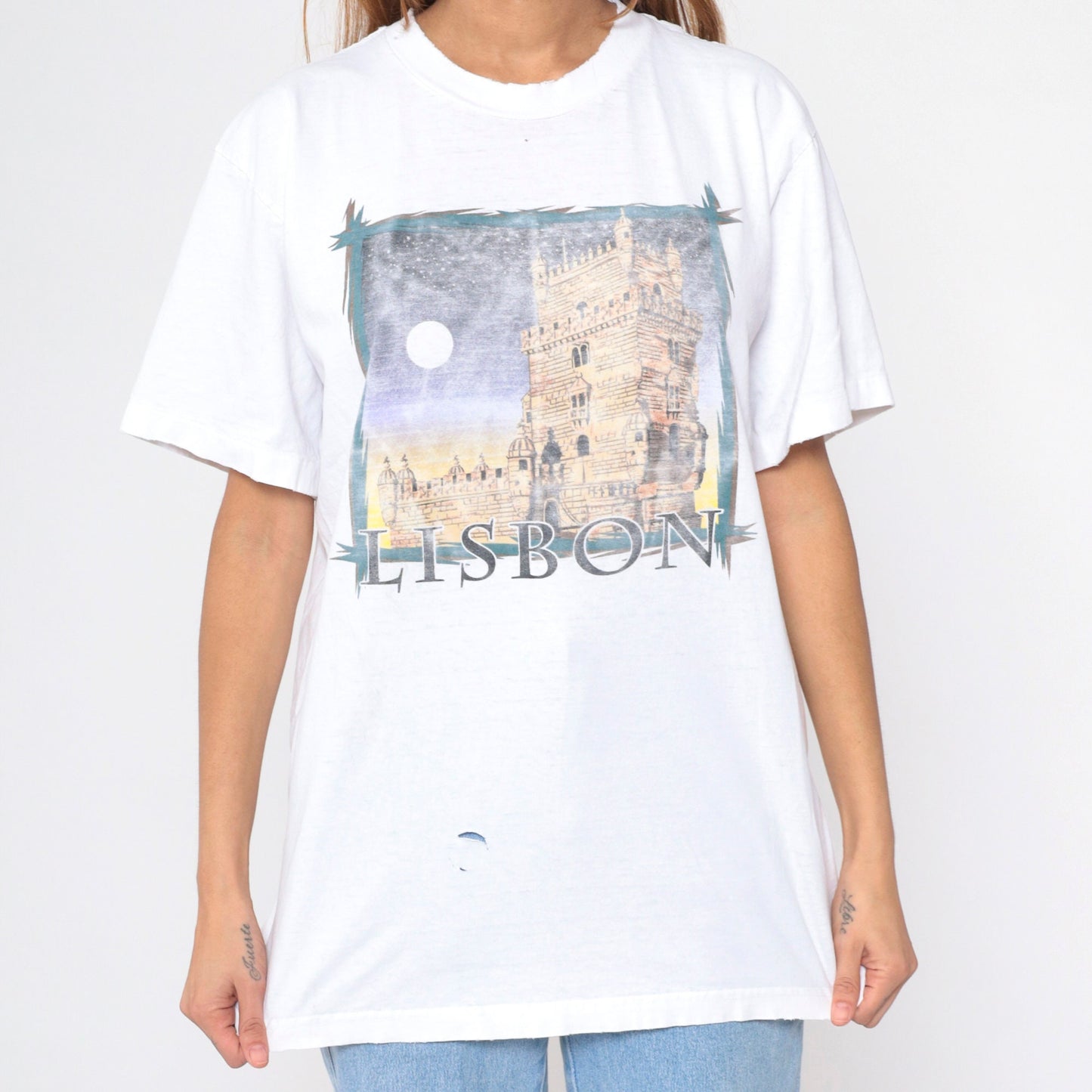 90s Lisbon Belém Tower Portugal Graphic T-Shirt White Distressed Large