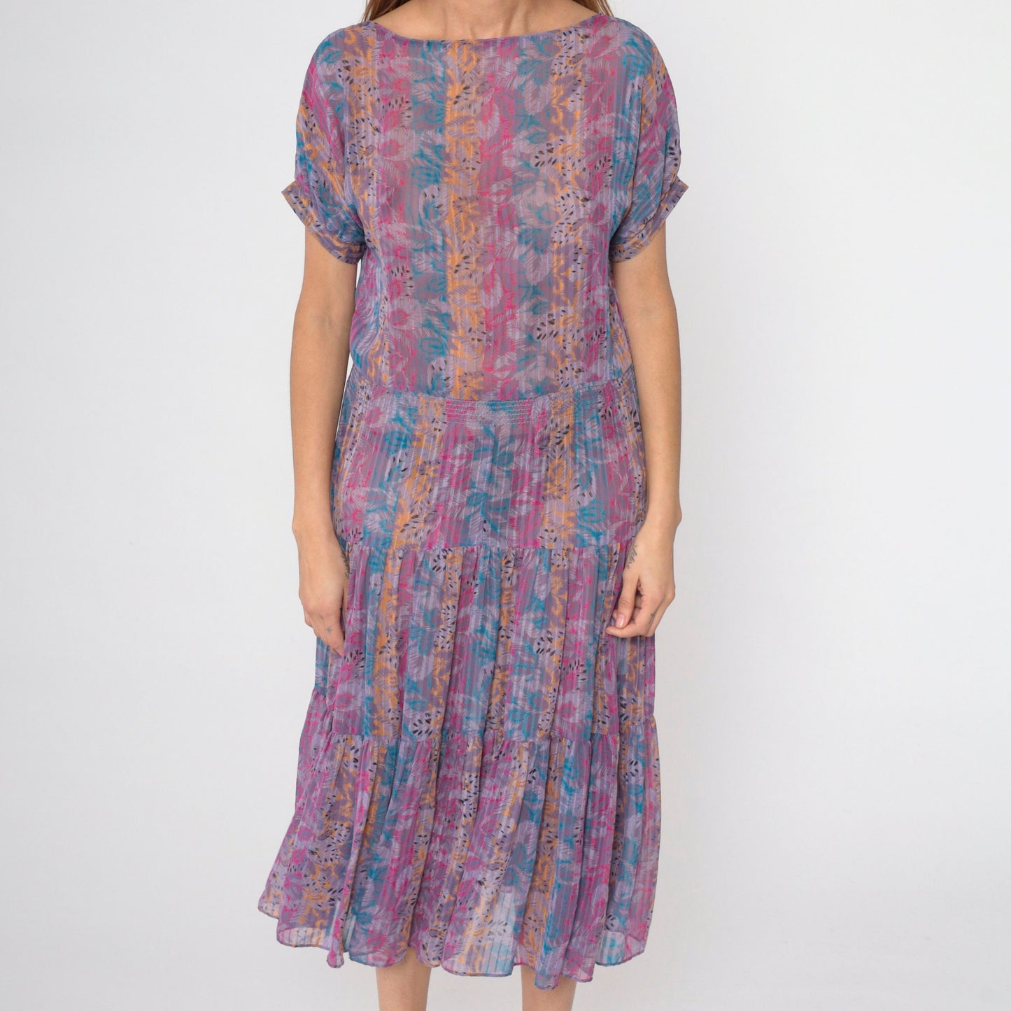 80s Floral Abstract Striped Midi Dress Drop Waist Tiered Short Sleeve Purple Small