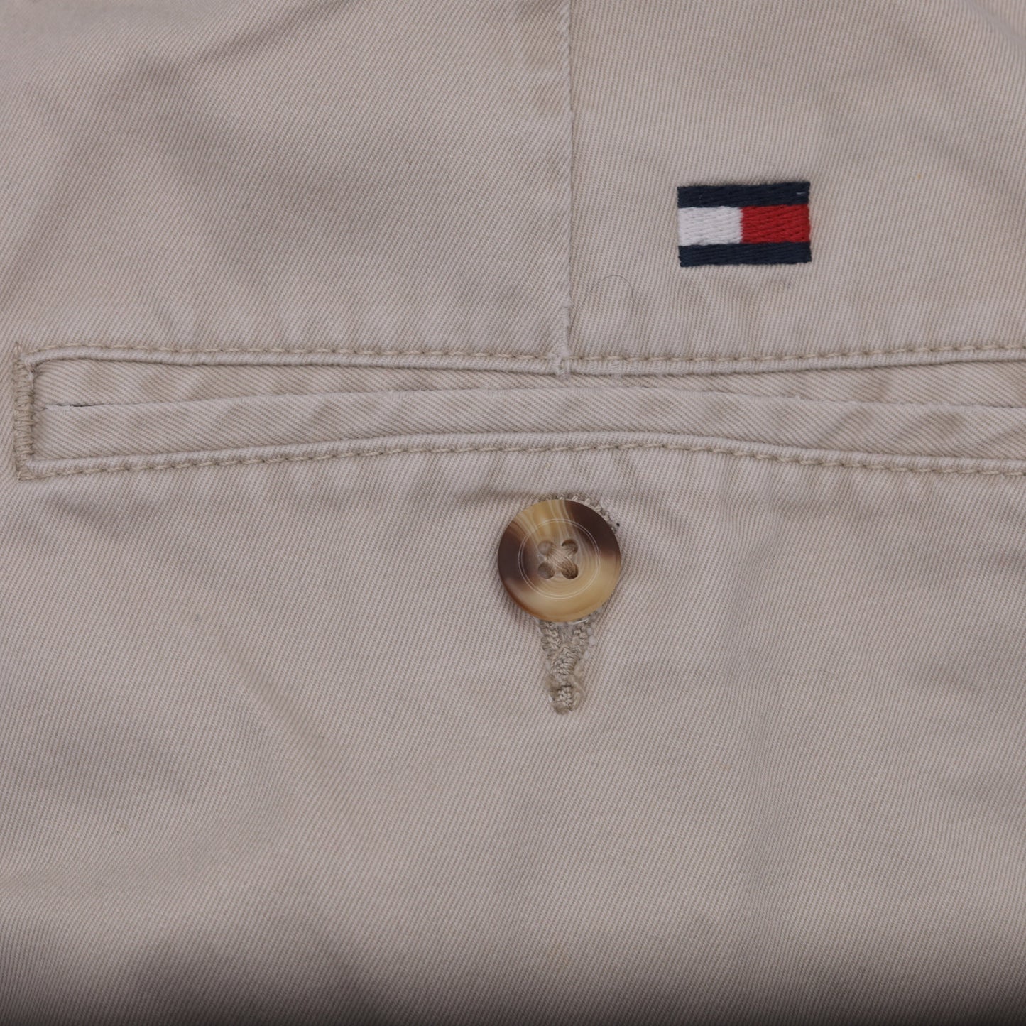 90s Tommy Hilfiger Khaki Pleated Shorts High Waist Cotton Medium