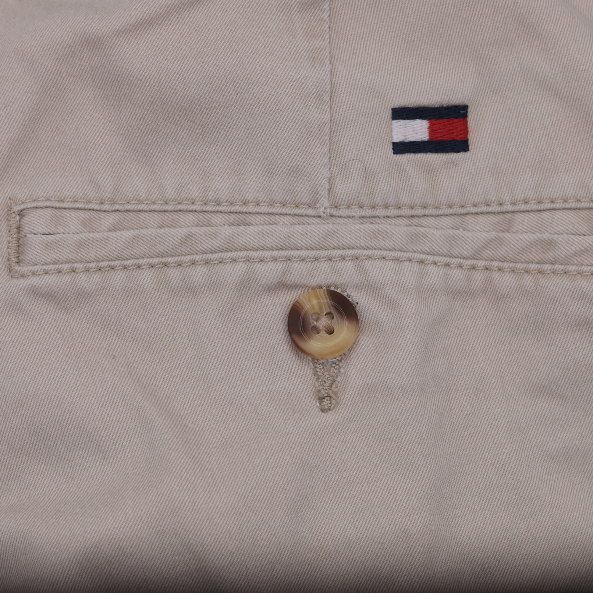 90s Tommy Hilfiger Khaki Pleated Shorts High Waist Cotton Medium