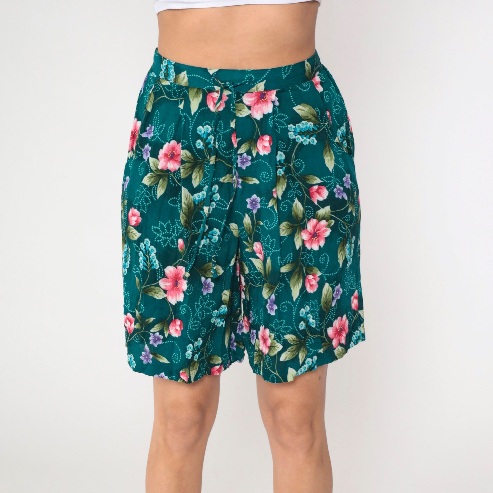 90s Jaclyn Smith Floral Shorts Teal Rayon High Waist Pleated Bermuda Medium