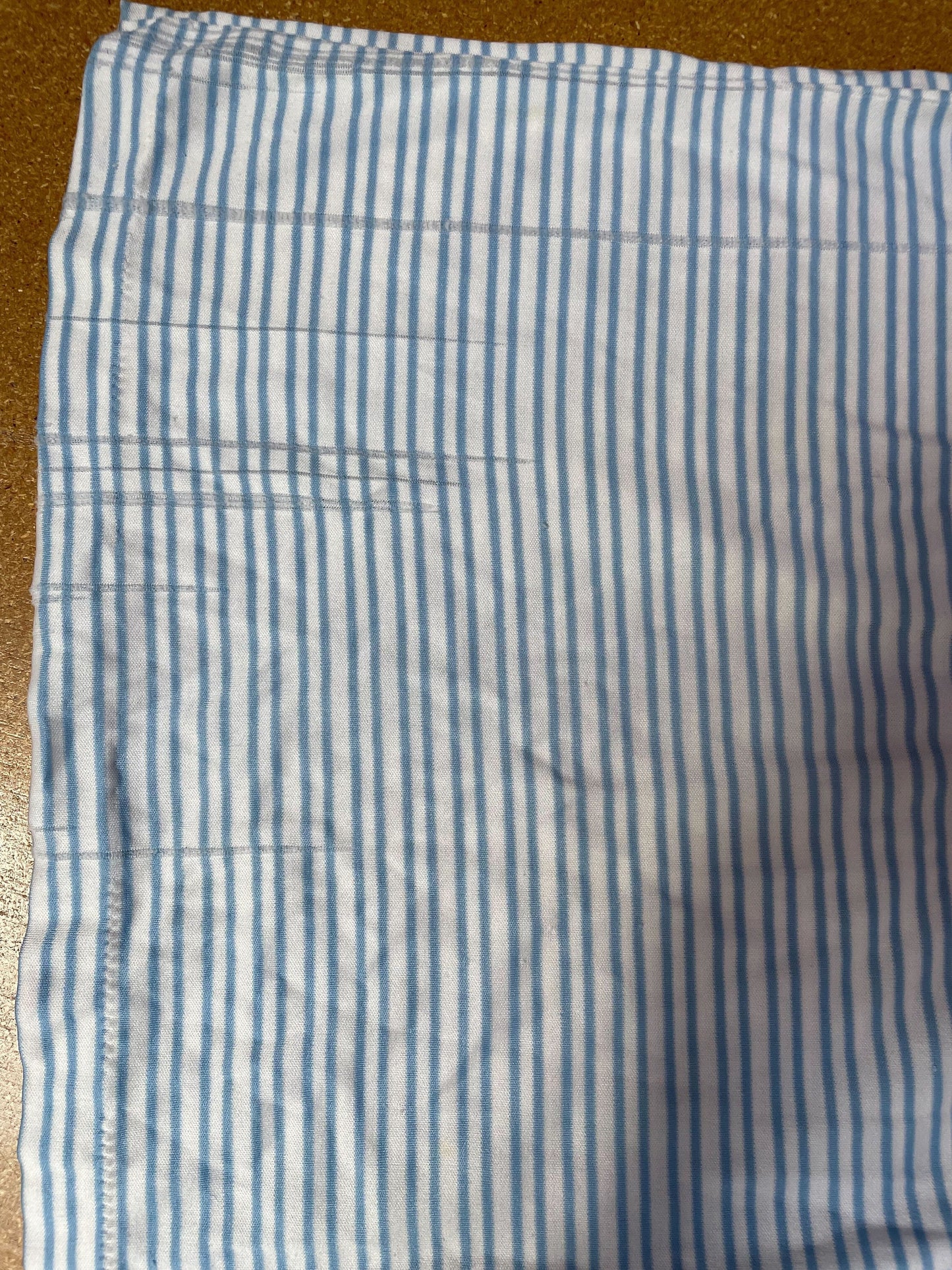 80s Blue White Striped V-Neck T-Shirt Single Stitch Ringer Tee Small