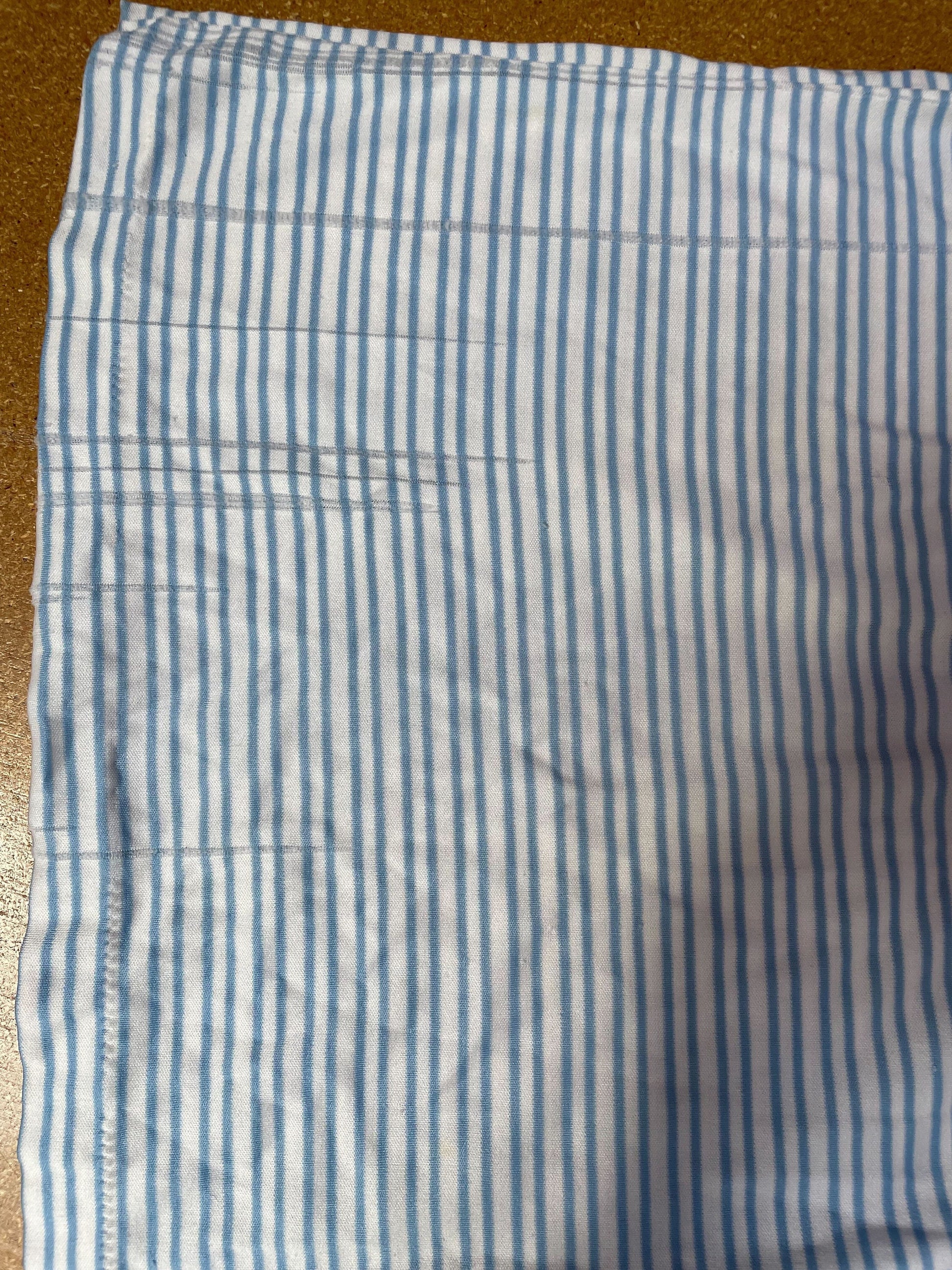 80s Blue White Striped V-Neck T-Shirt Single Stitch Ringer Tee Small