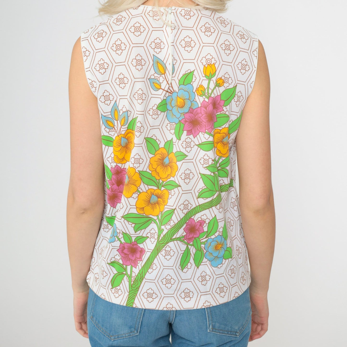 70s White Floral Tank Top Geometric Flower Print Sleeveless Blouse Medium