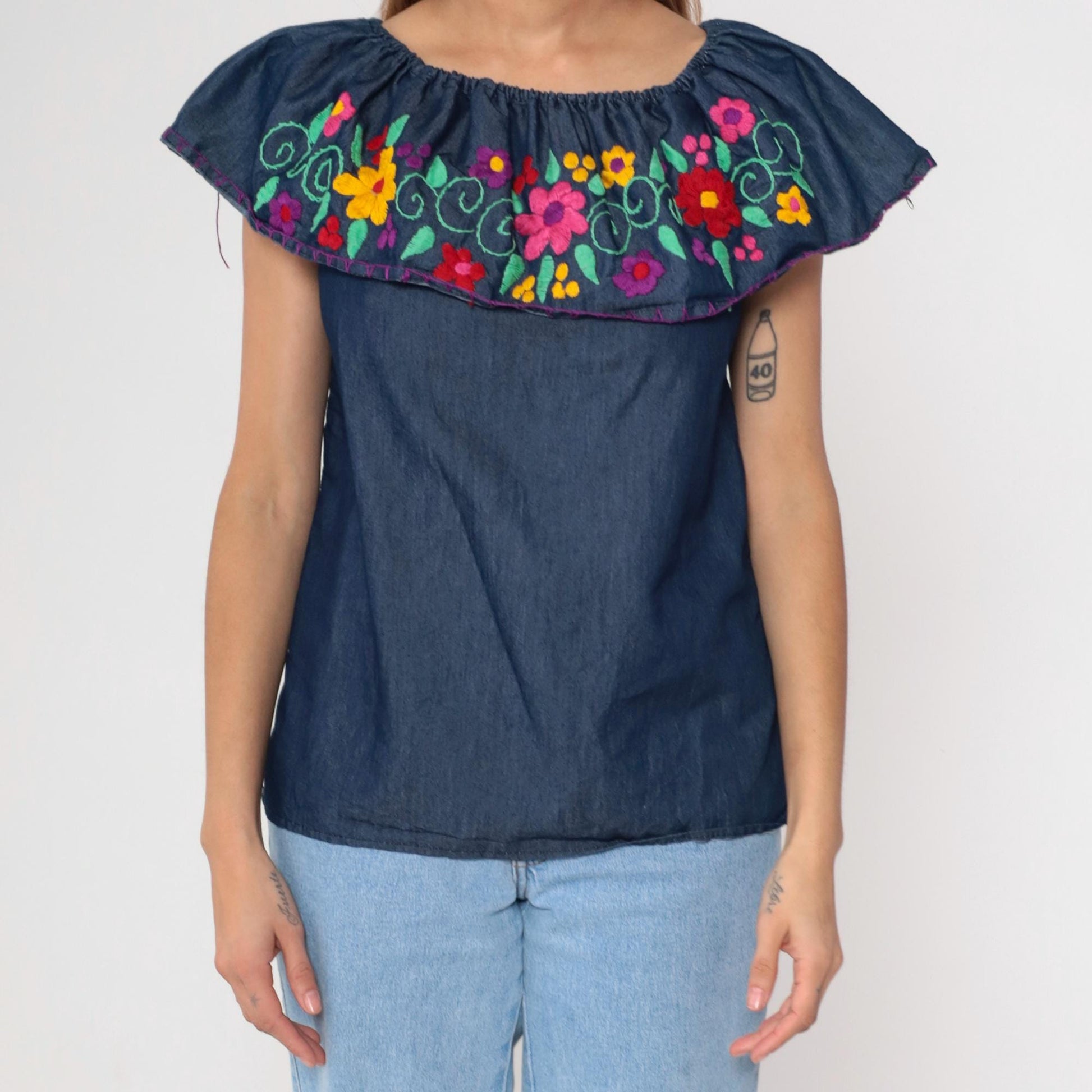 90s Mexican Chambray Blouse Embroidered Floral Elastic Neckline Tunic Medium