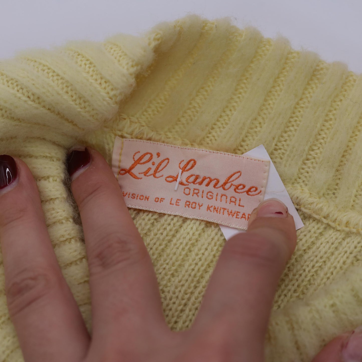 60s Light Yellow Fuzzy Knit Cardigan Short Sleeve Button Up Small S
