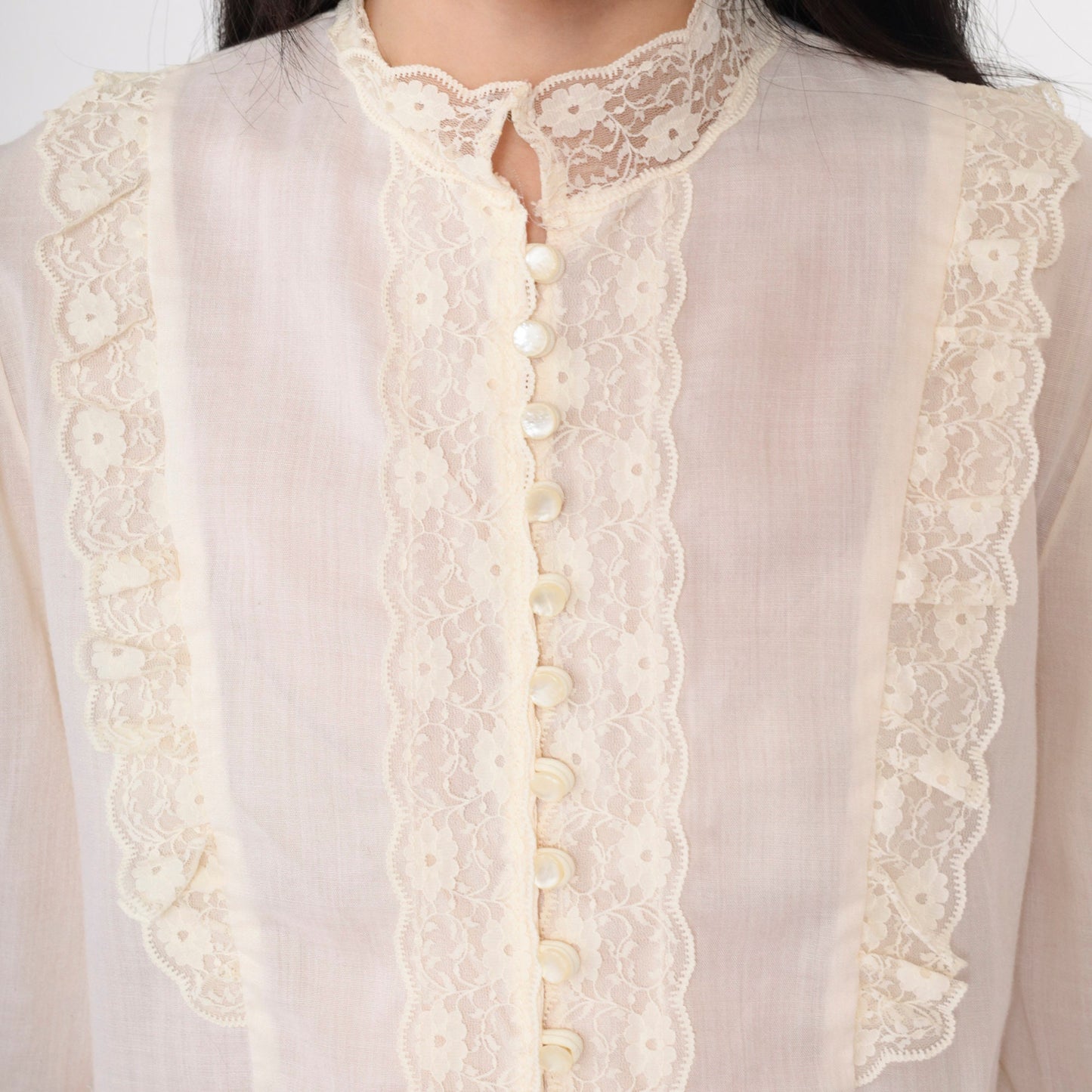 70s Sheer Ivory Lace Blouse Puff Sleeve Pearl Button Up Medium