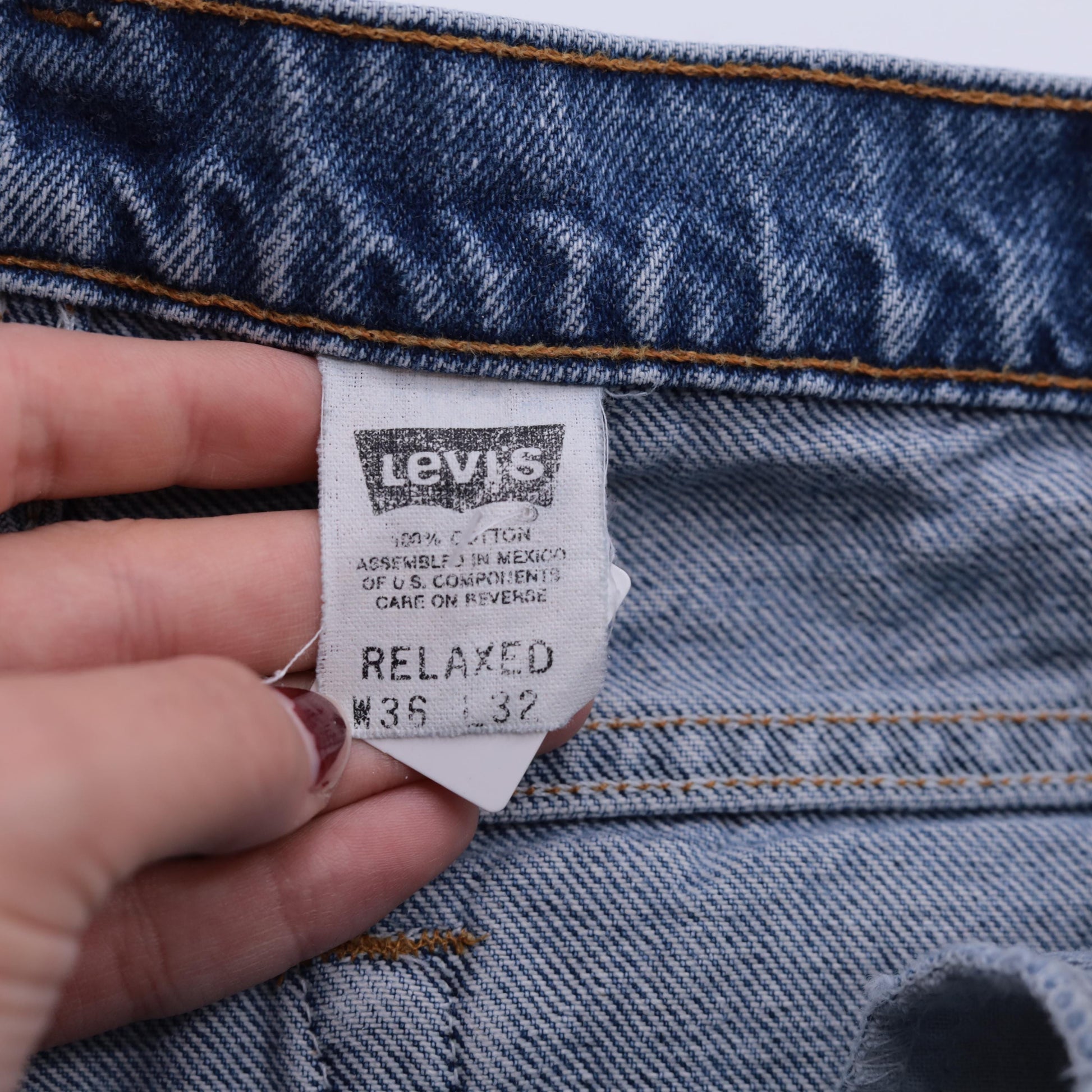 90s Levi's Relaxed Straight Leg Jeans Distressed Blue Denim 36 x 32