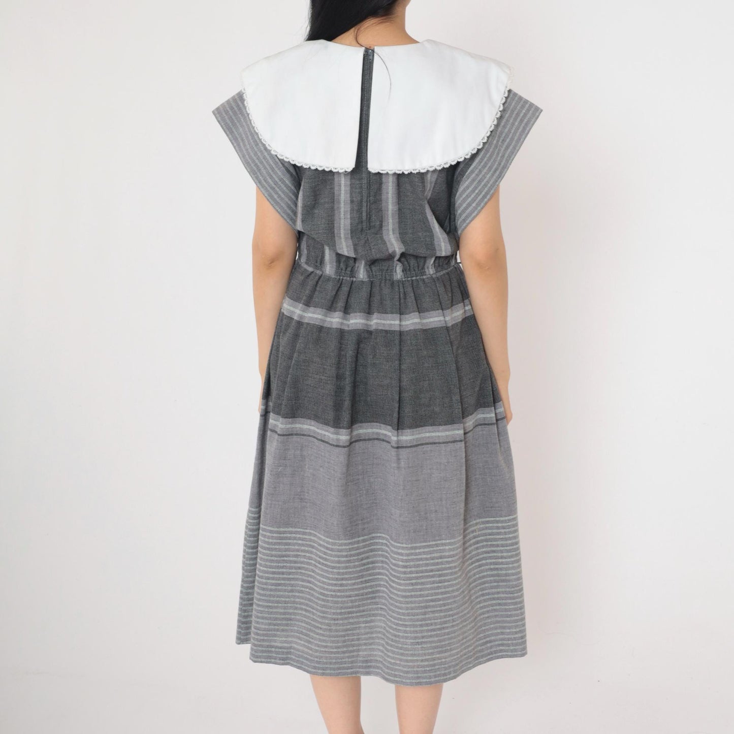 80s Grey Striped Midi Dress White Puritan Collar Cap Sleeve Elastic Waist Medium
