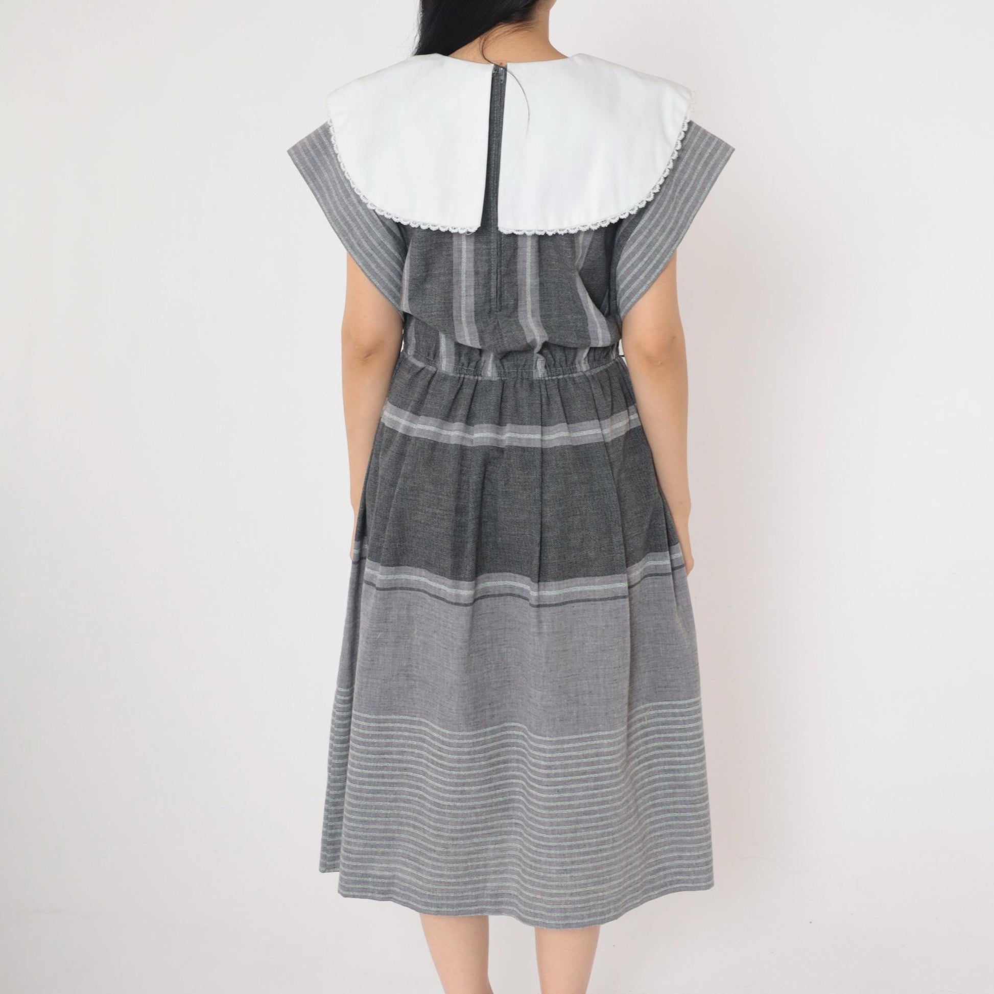 80s Grey Striped Midi Dress White Puritan Collar Cap Sleeve Elastic Waist Medium