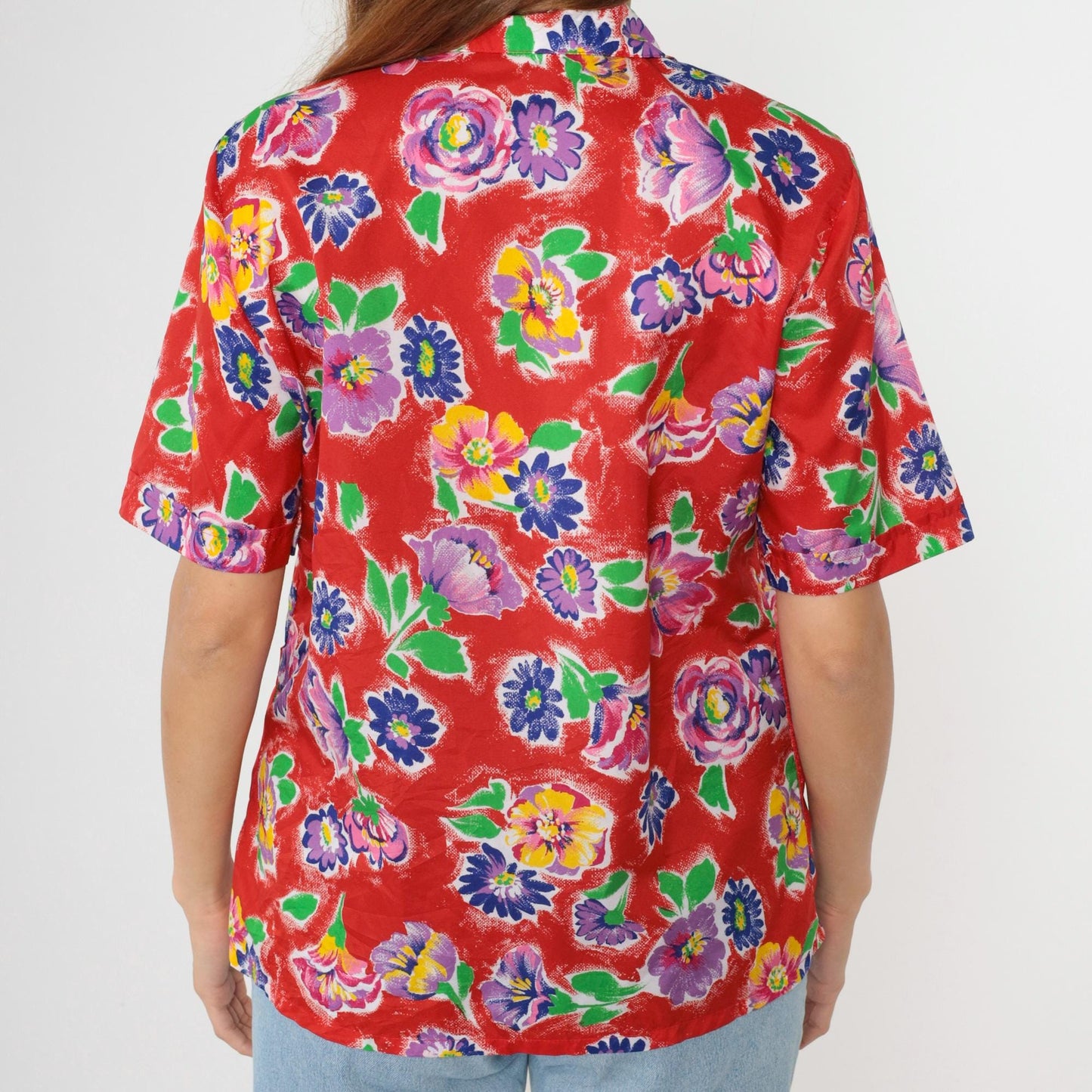 90s Red Floral Button-Up Blouse Satin Pockets Short Sleeve Medium