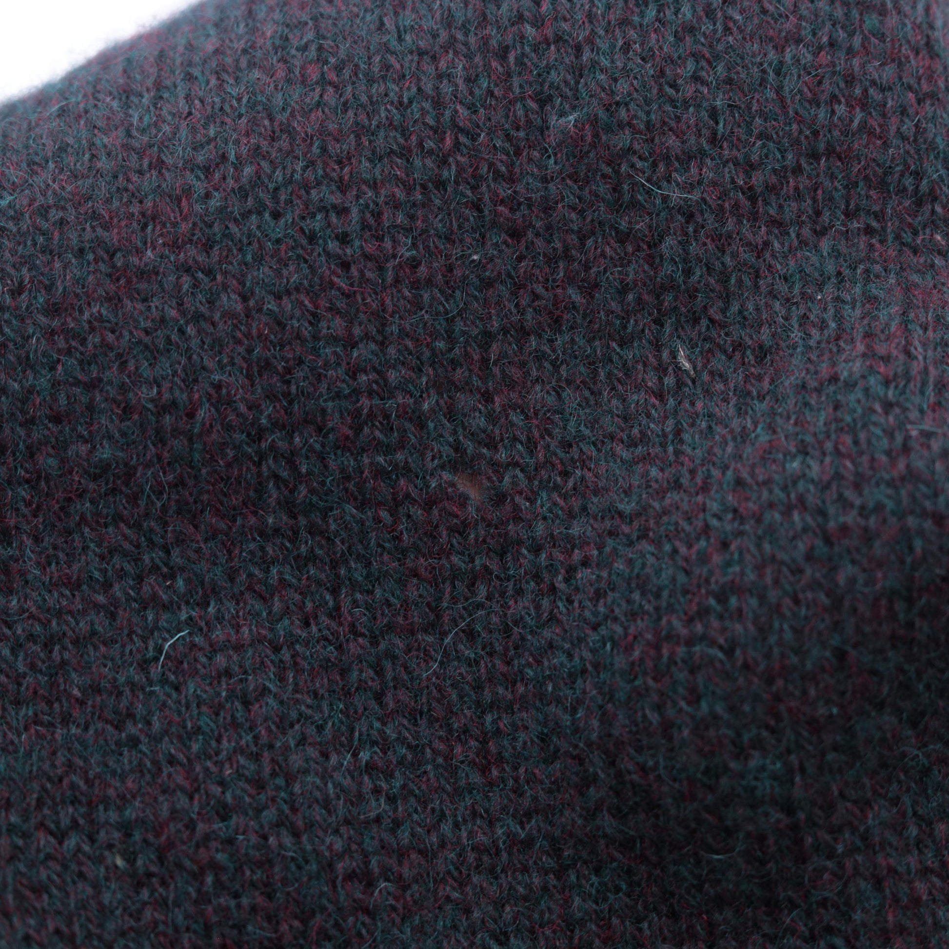 90s Hunting Horn Classics Shetland Wool Sweater Flecked Red Green Crest Medium
