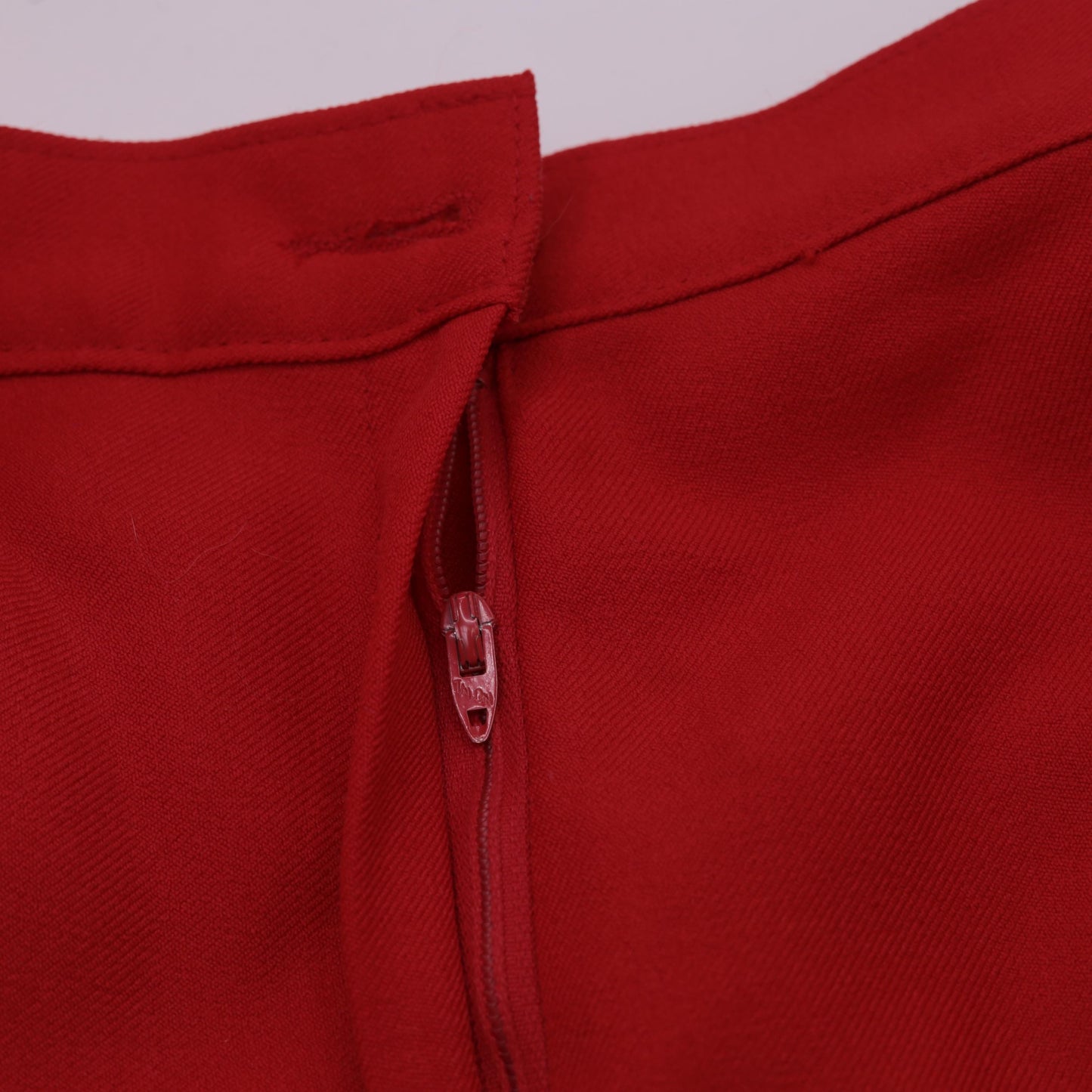 70s Red Straight Leg High Rise Trousers Polyester Vintage Medium