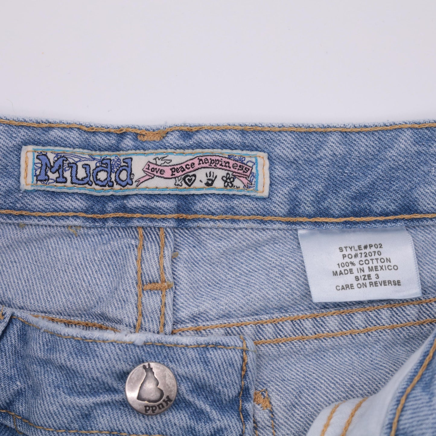 Y2K Mudd Distressed Capri Jeans Light Blue Bleach Splattered Mid Rise Size 3