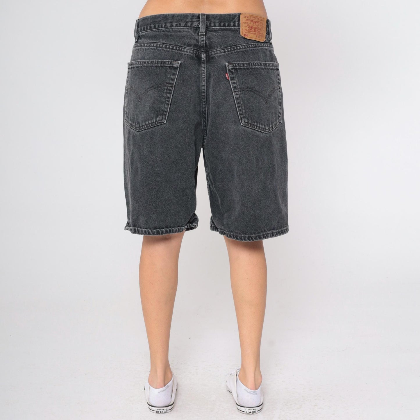 90s Levi's 550 Black Denim Shorts High Waist Knee Length Men's 38