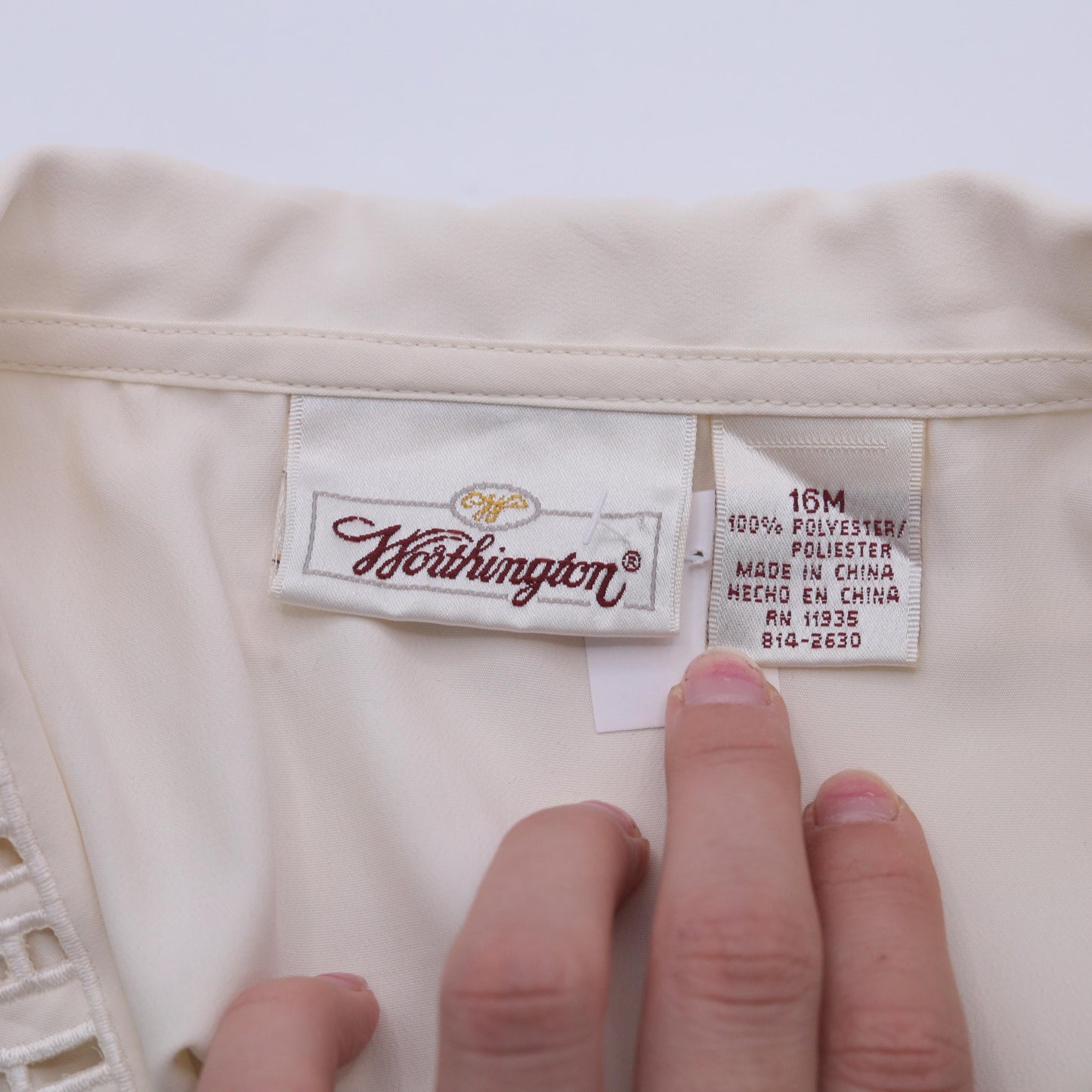 90s Worthington Off-White Embroidered Cutwork Button-Up Blouse Short Sleeve Extra Large XL