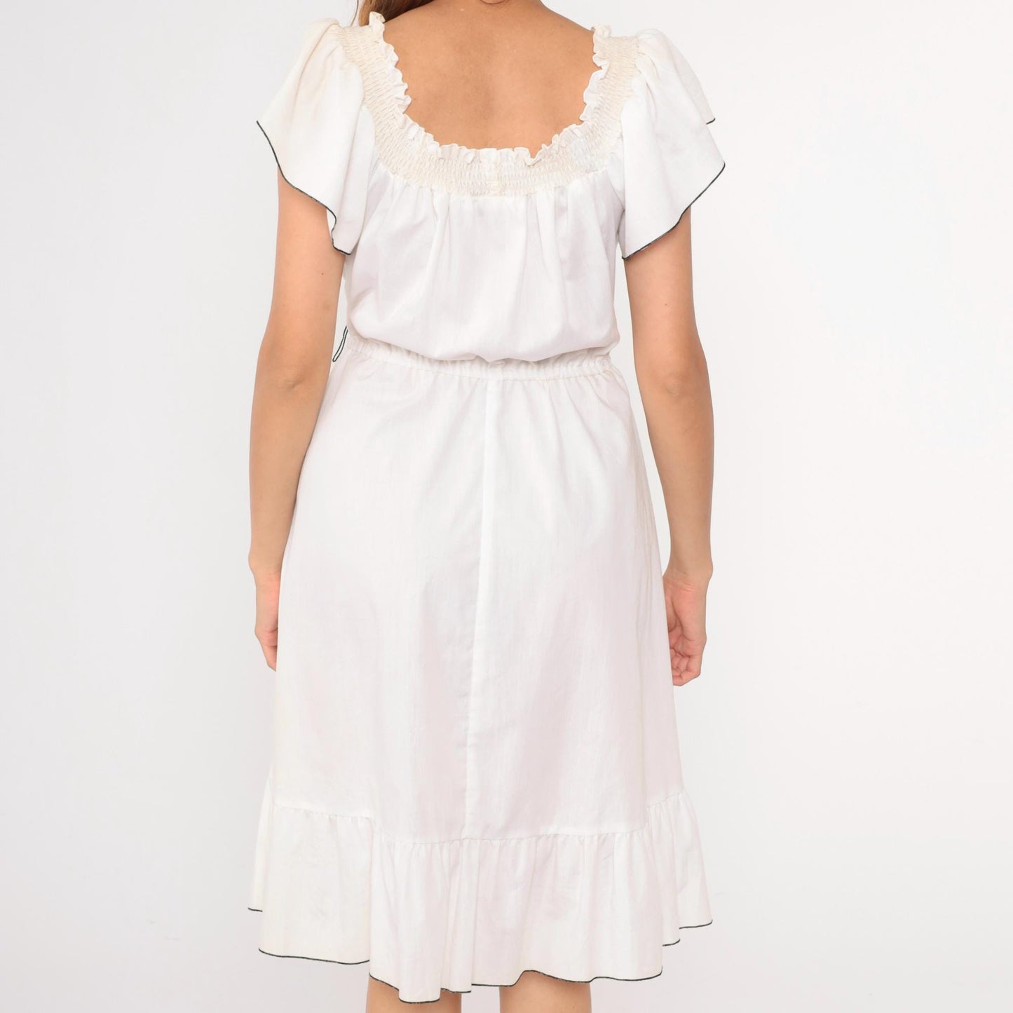 80s White Peasant Dress Smocked Neckline Flutter Sleeve Midi Medium