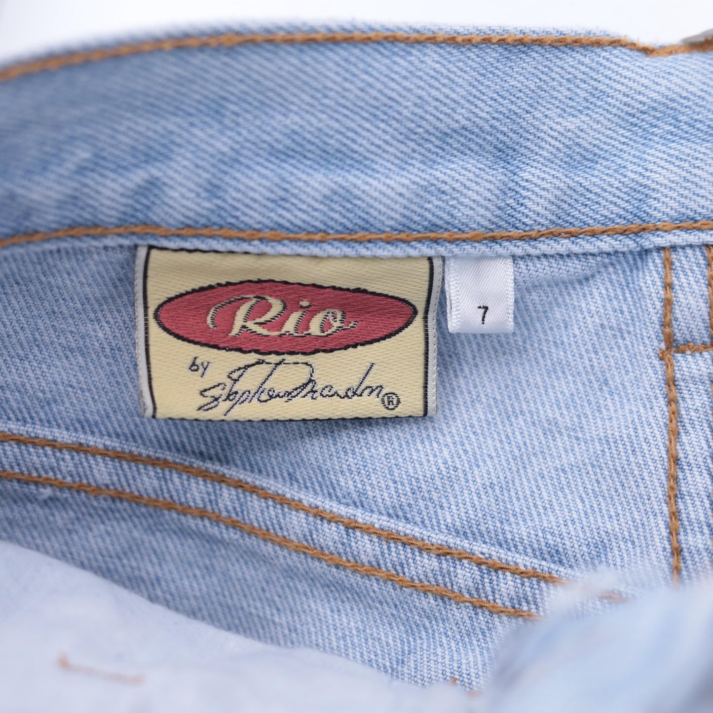90s Rio Light Wash Cuffed High-Waisted Denim Shorts Extra Small XS