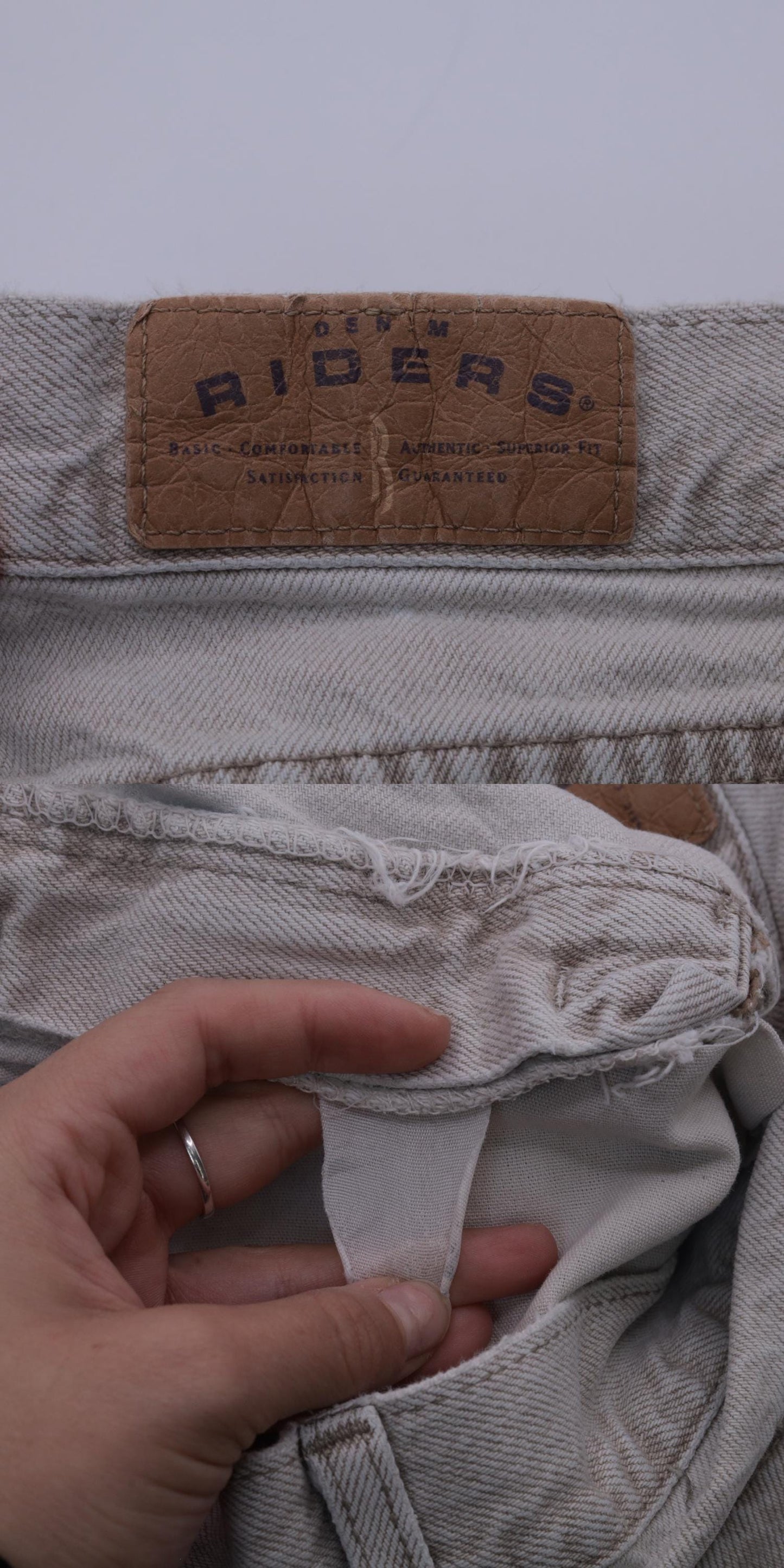 90s Lee Riders High-Waisted Denim Shorts Beige Jean Medium