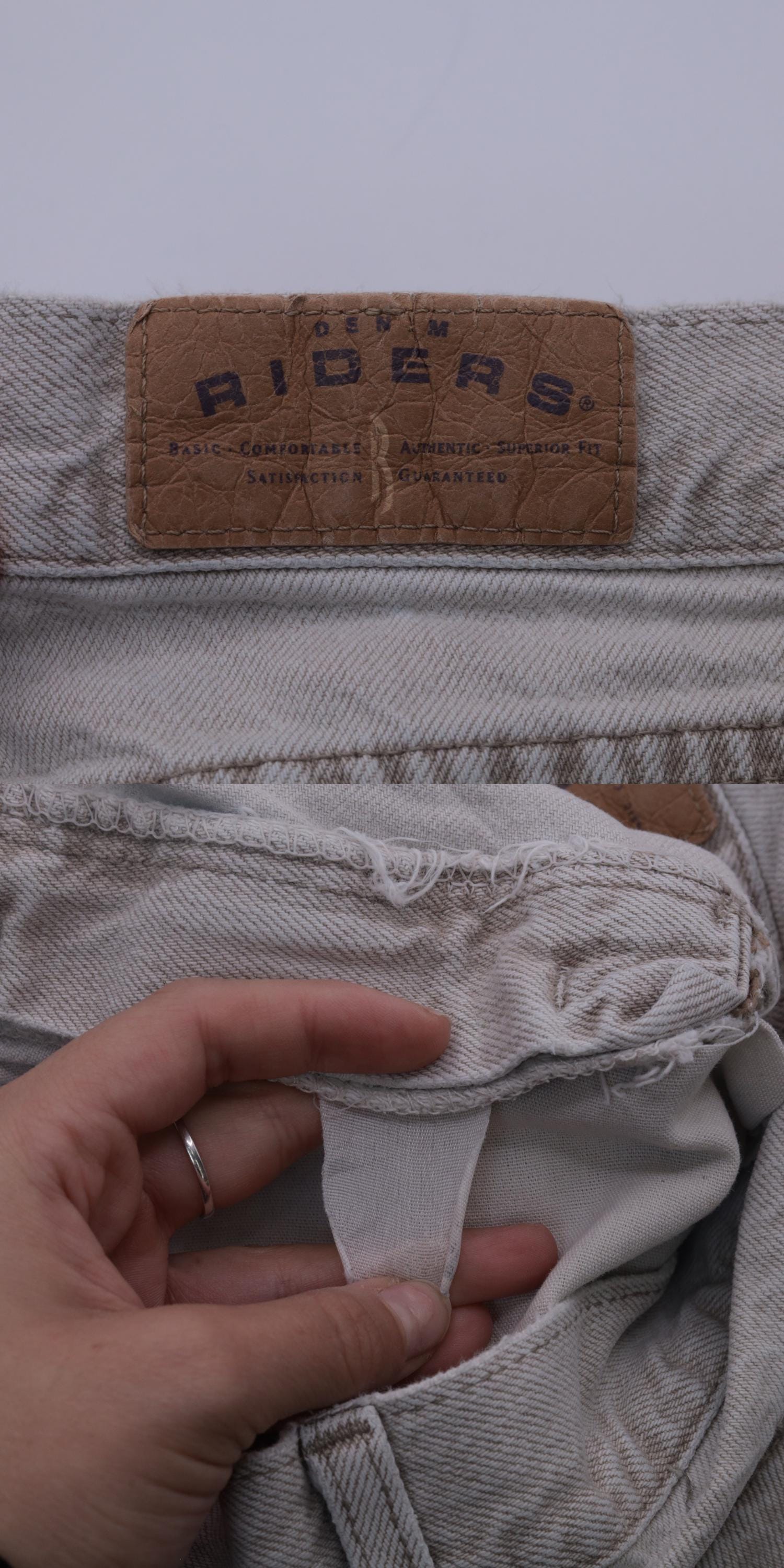 90s Lee Riders High-Waisted Denim Shorts Beige Jean Medium