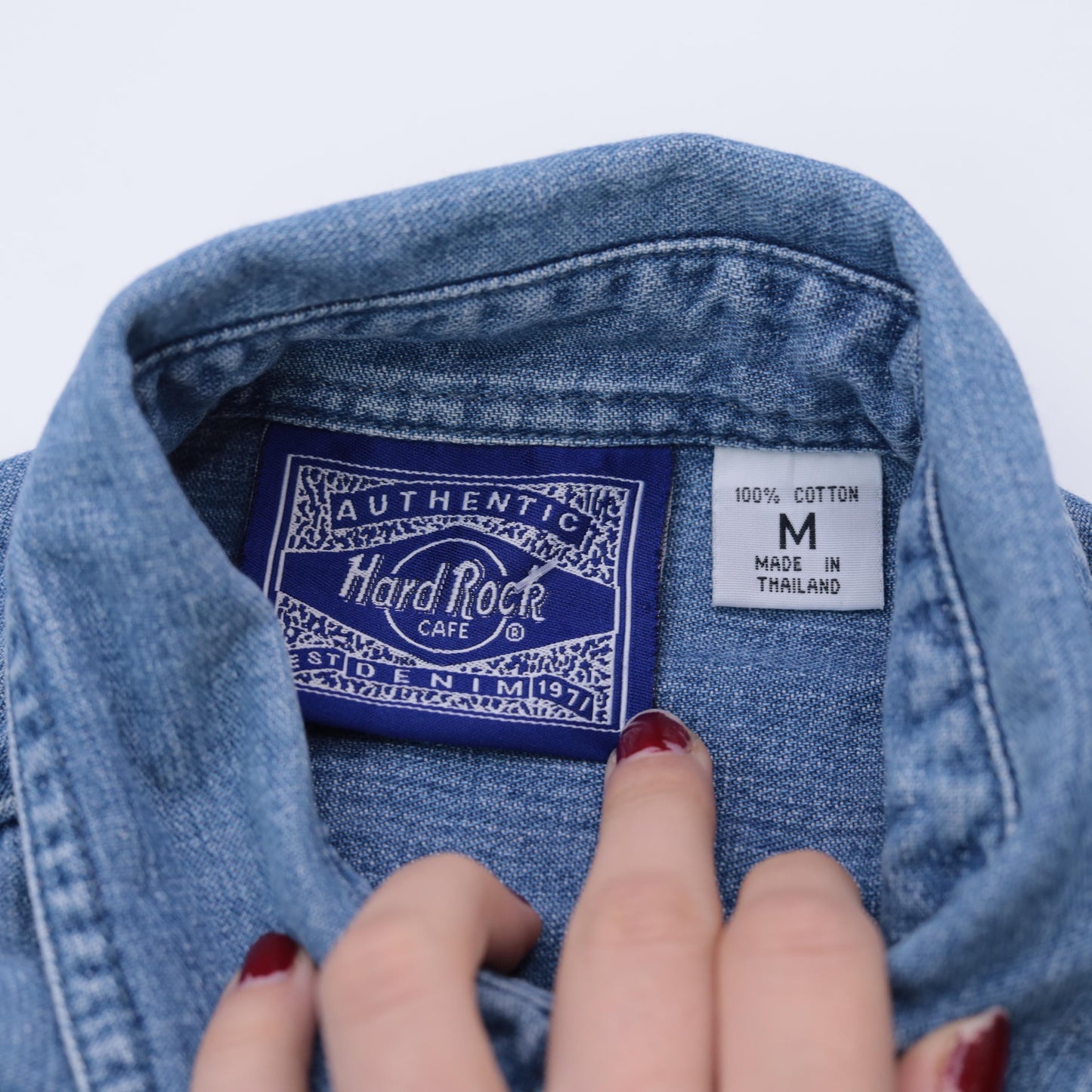 00s Hard Rock Cafe Memphis Denim Button-Up Shirt Blue Embroidered Medium M