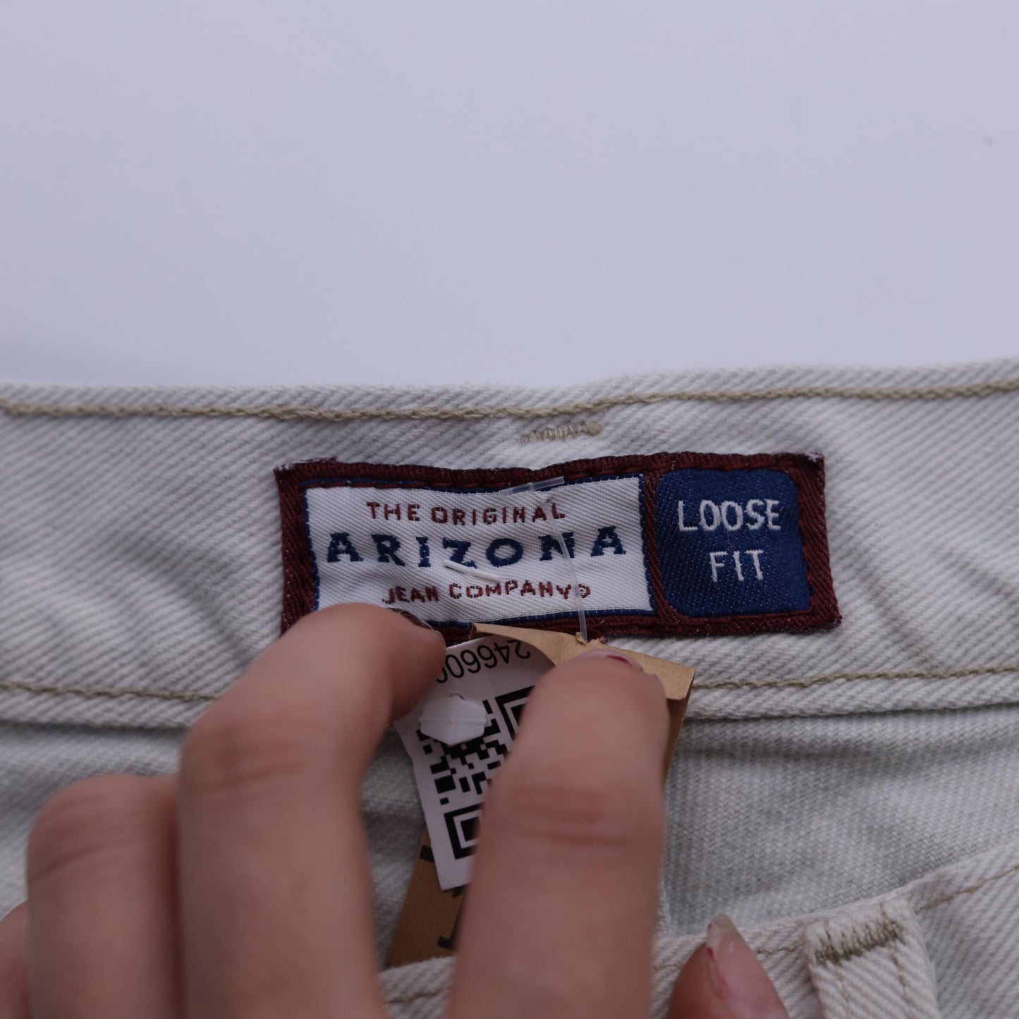90s Arizona Jean Company White Denim High-Rise Straight Jeans Medium
