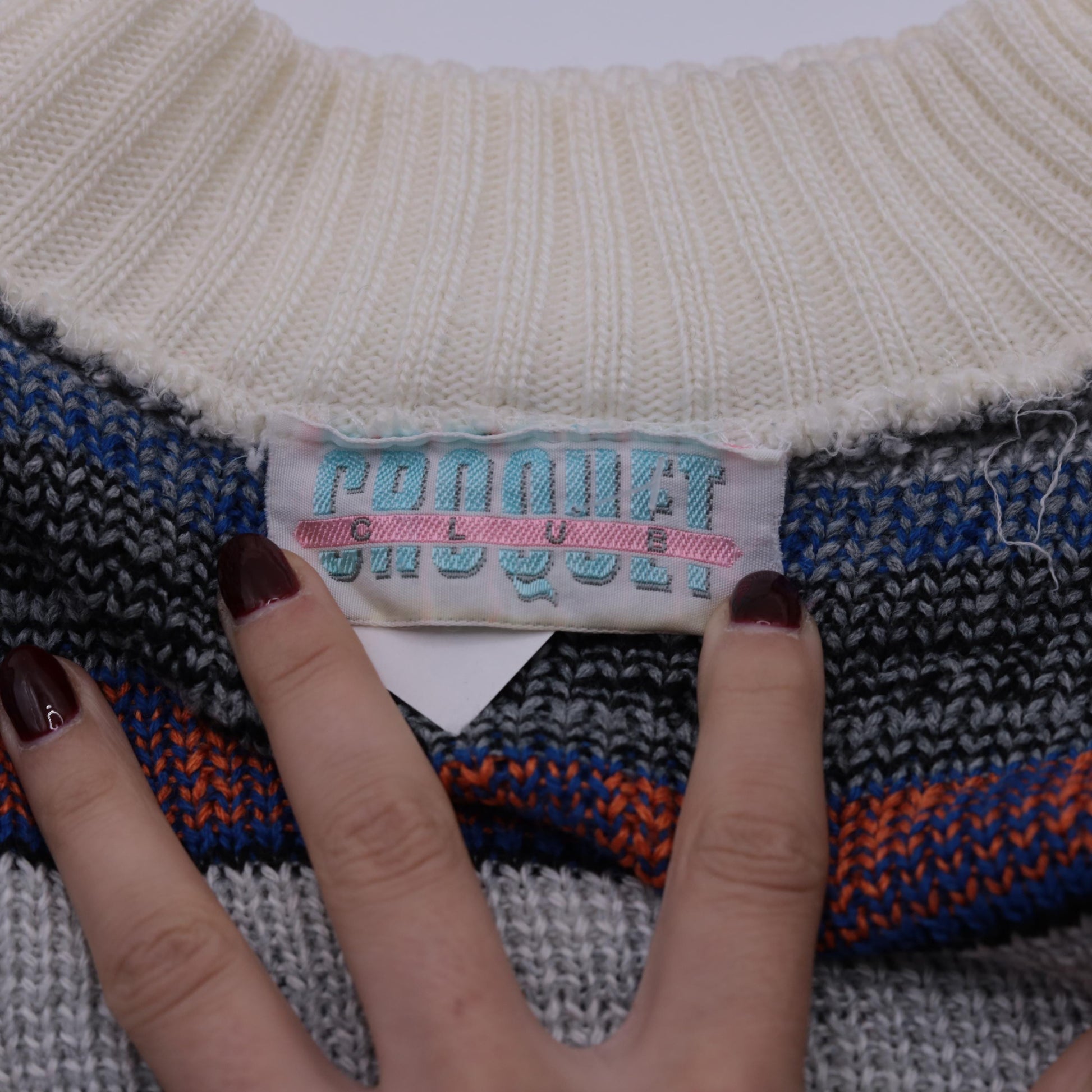80s Geometric Striped Knit Sweater White Blue Mock Neck Pullover Medium