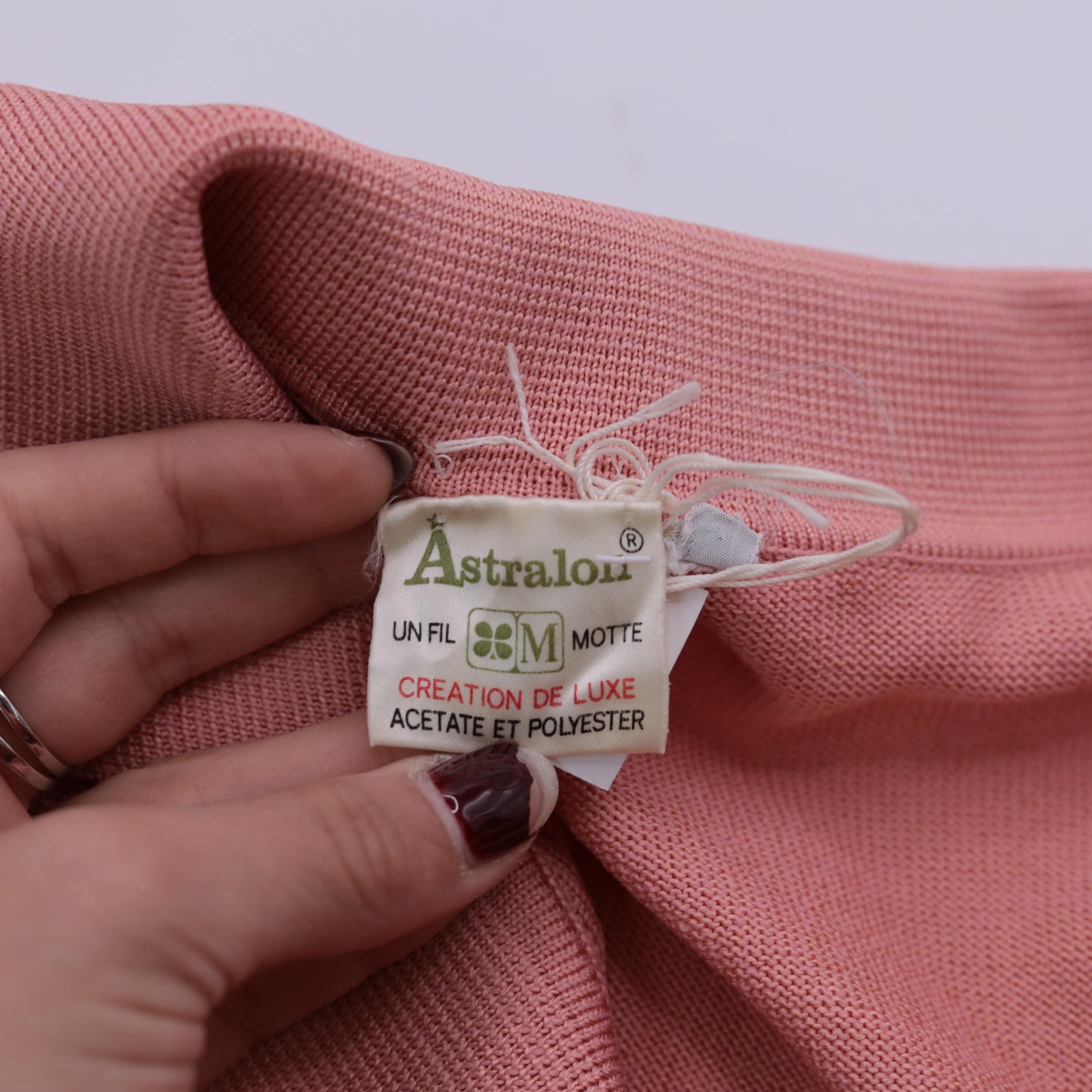 70s Pink Textured Cardigan Sweater Raglan Collar Button-Up Medium