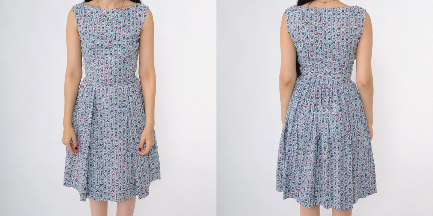 1950s Blue Cotton Novelty Print Dress Mannequin Heads Boatneck Sleeveless Extra Small