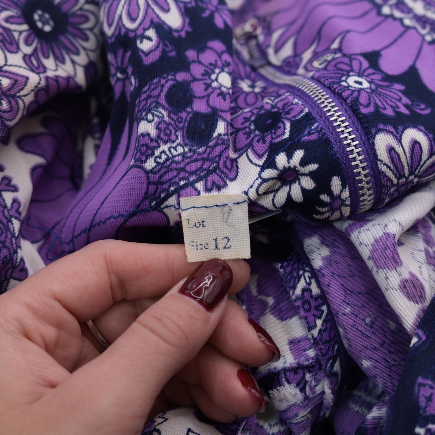 70s Purple Paisley Floral Maxi Dress Empire Waist V Neck Long Sleeve Medium