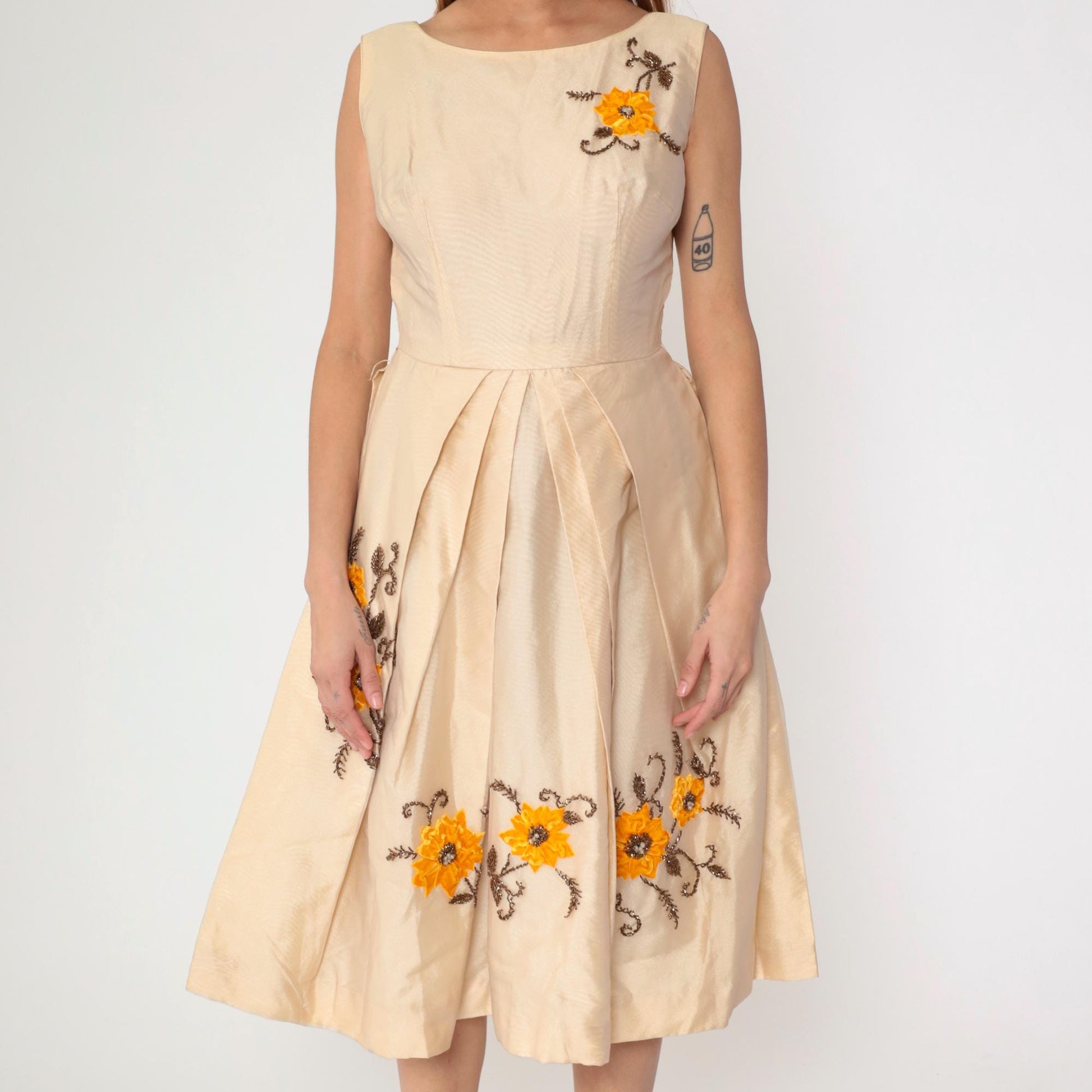 60s Cream Floral Beaded Midi Dress Velvet Appliqué High Waist Pleated Small