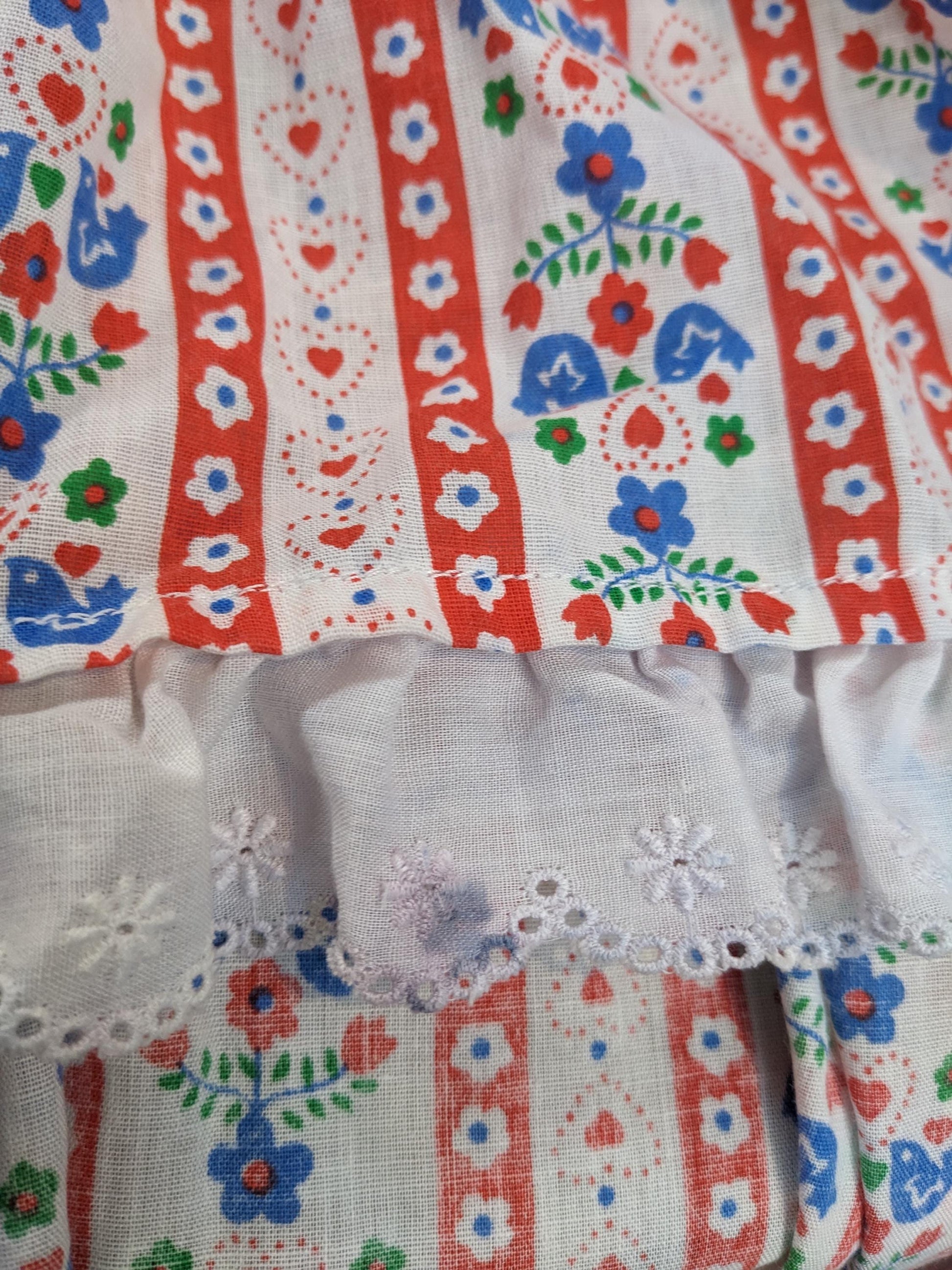70s Floral Bird Print Prairie Dress White Mini Tiered Lace Small