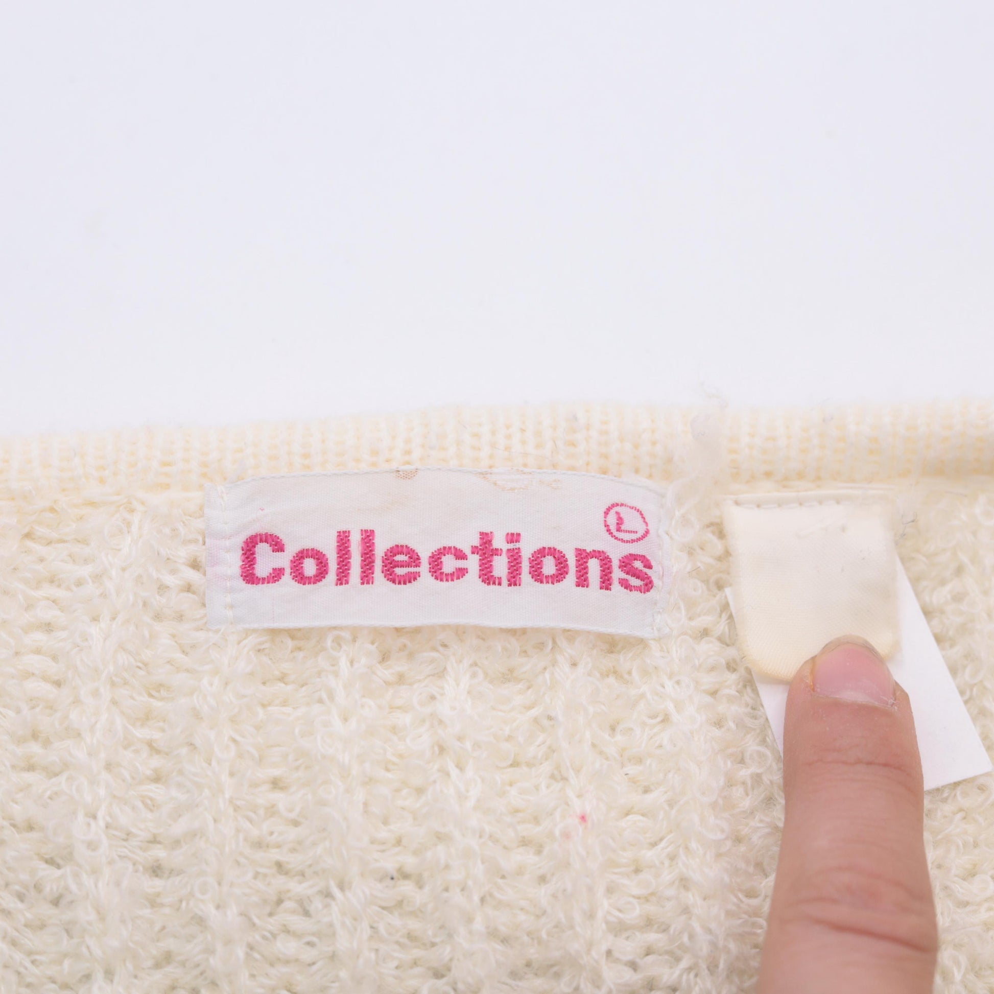 80s Ivory Knit Cardigan V-Neck Ribbed Texture Front Pockets Large L
