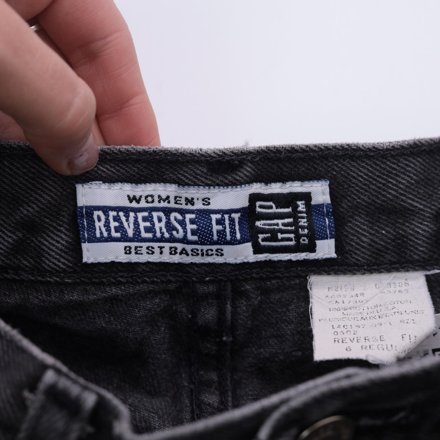 90s GAP Black High Waisted Jeans Relaxed Tapered Cotton Denim Small 6
