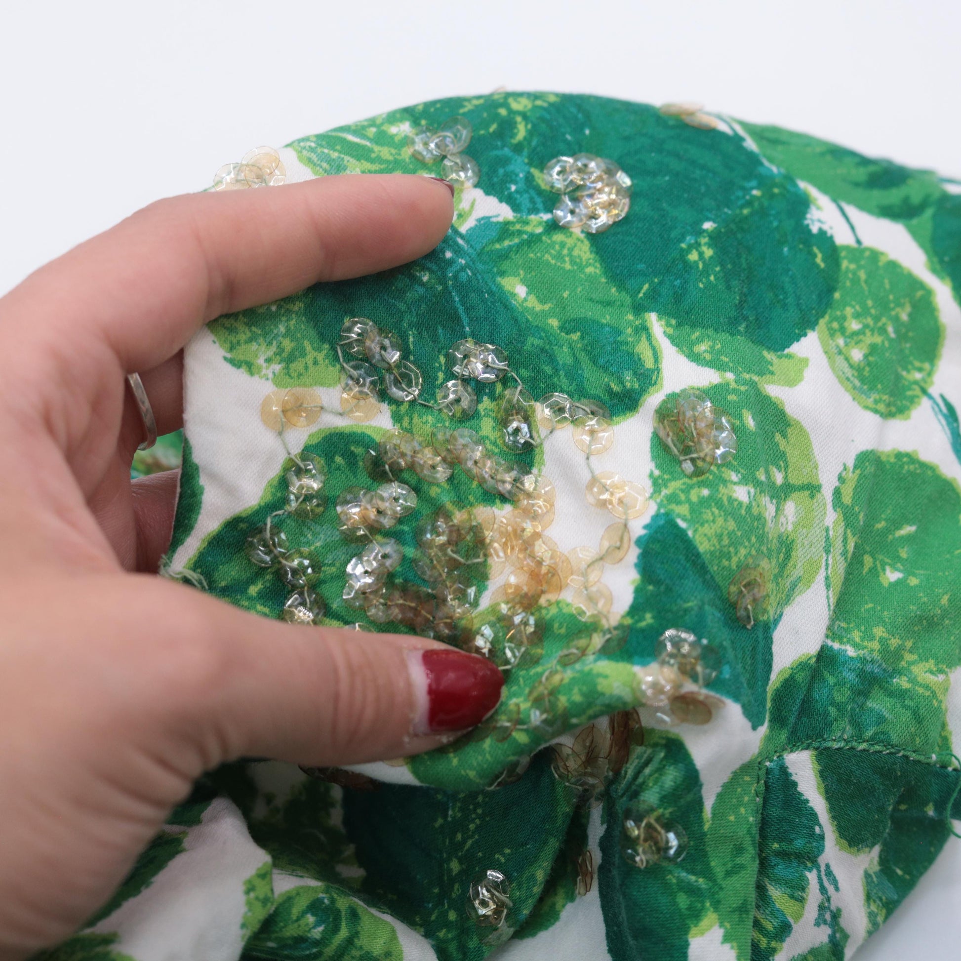 60s Green Leaf Sequin Cocktail Dress Cap Sleeve Knee Length Small