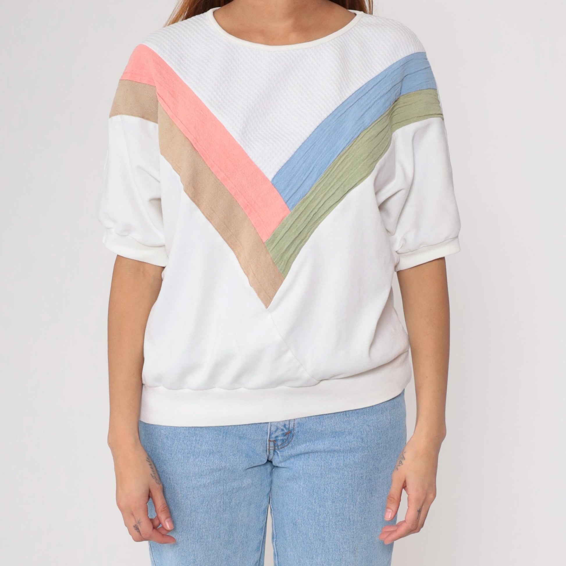 90s Pastel Chevron Colorblock Sweatshirt White Pink Blue Short Sleeve Medium