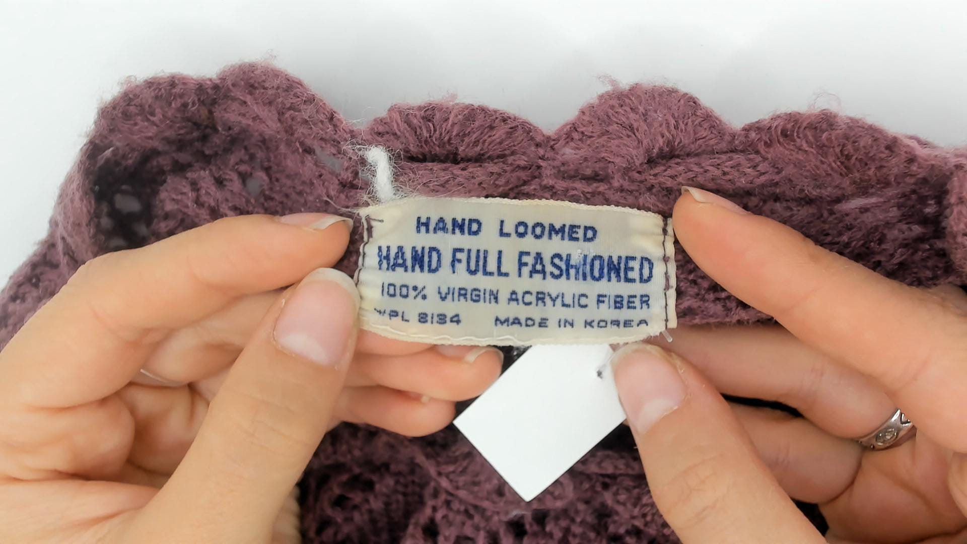 80s Purple Mauve Open Knit Crochet Pullover Scalloped Neckline Small S