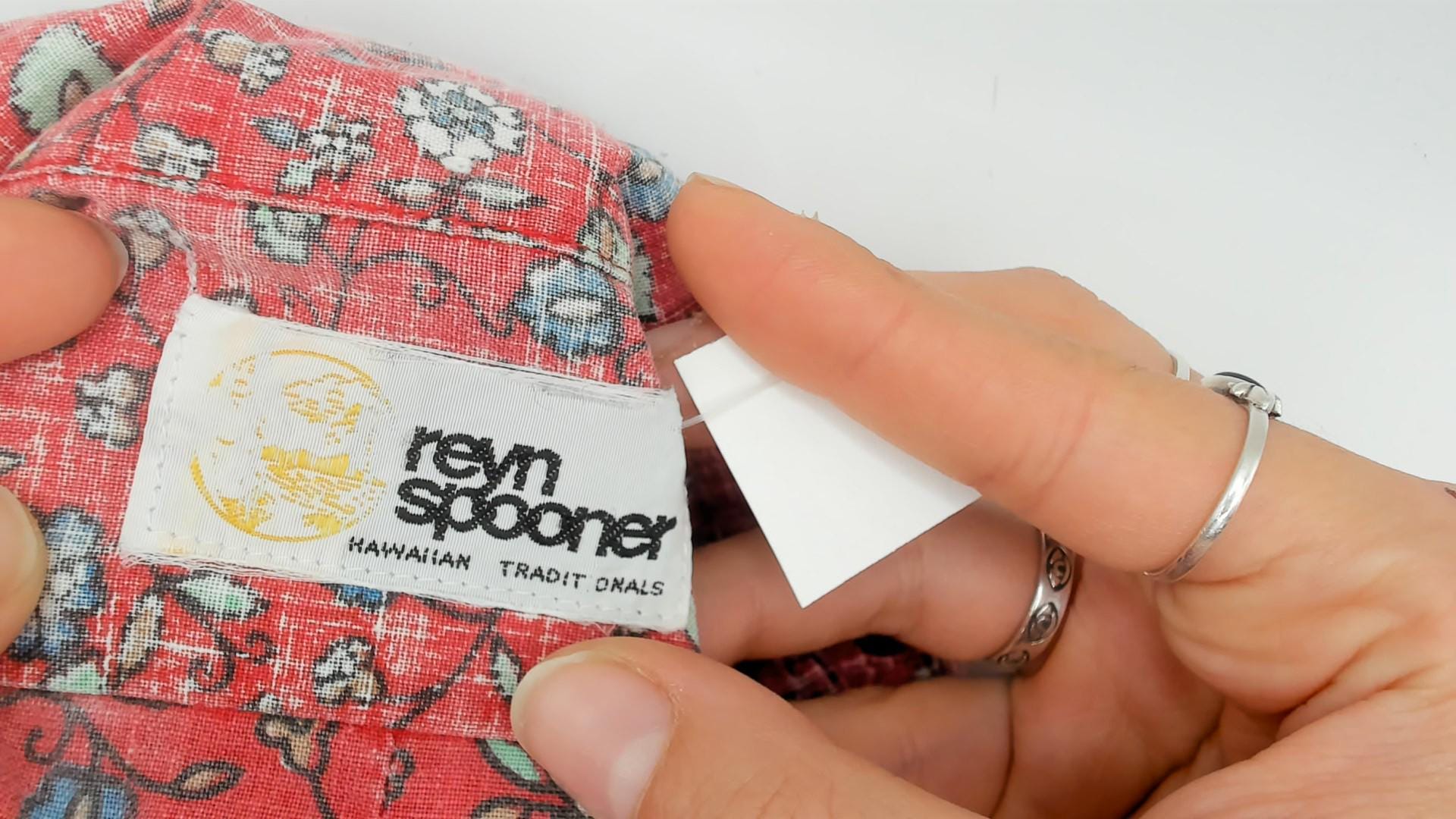 90s Reyn Spooner Hawaiian Shirt Pink Floral Button Down Cotton Medium