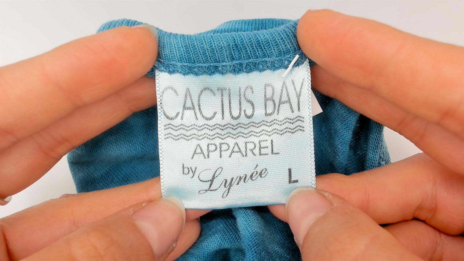 90s Cactus Bay Tie Dye Butterfly T-Shirt Teal Rhinestone Cotton Large L