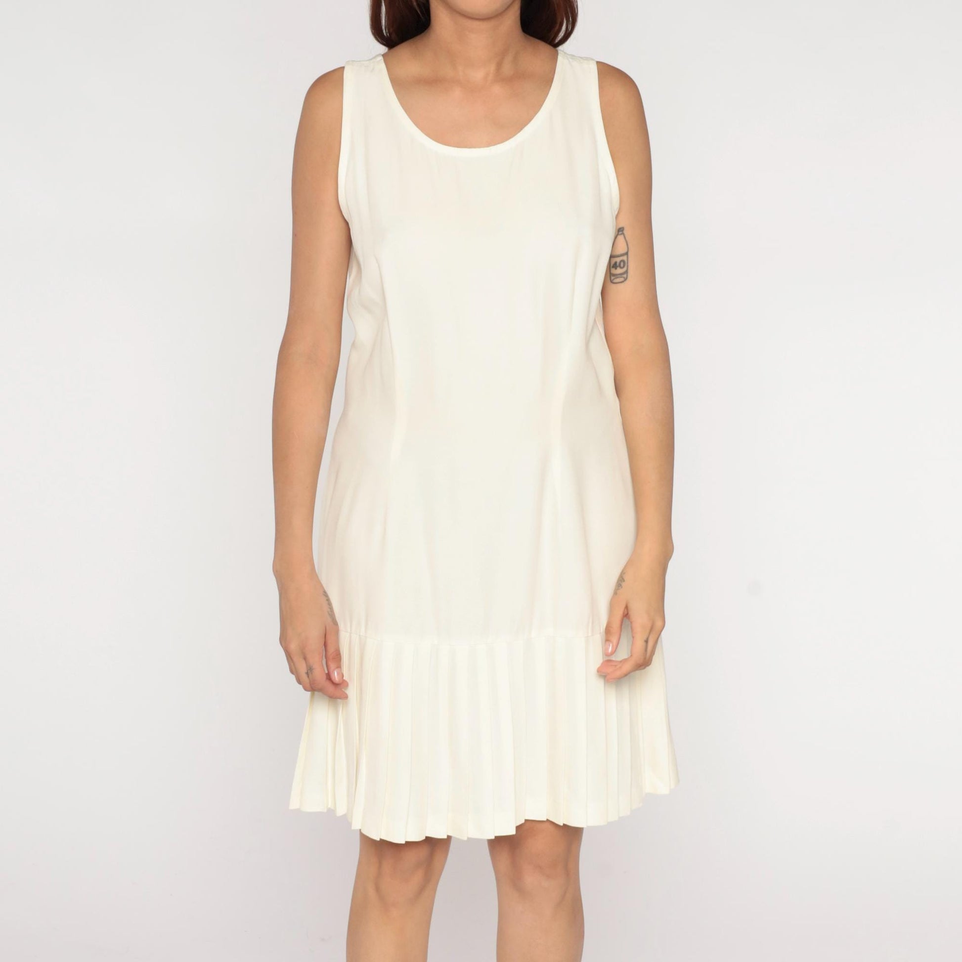 90s Ivory Sleeveless A-Line Dress Pleated Hem Drop Waist Scoop Neck Large