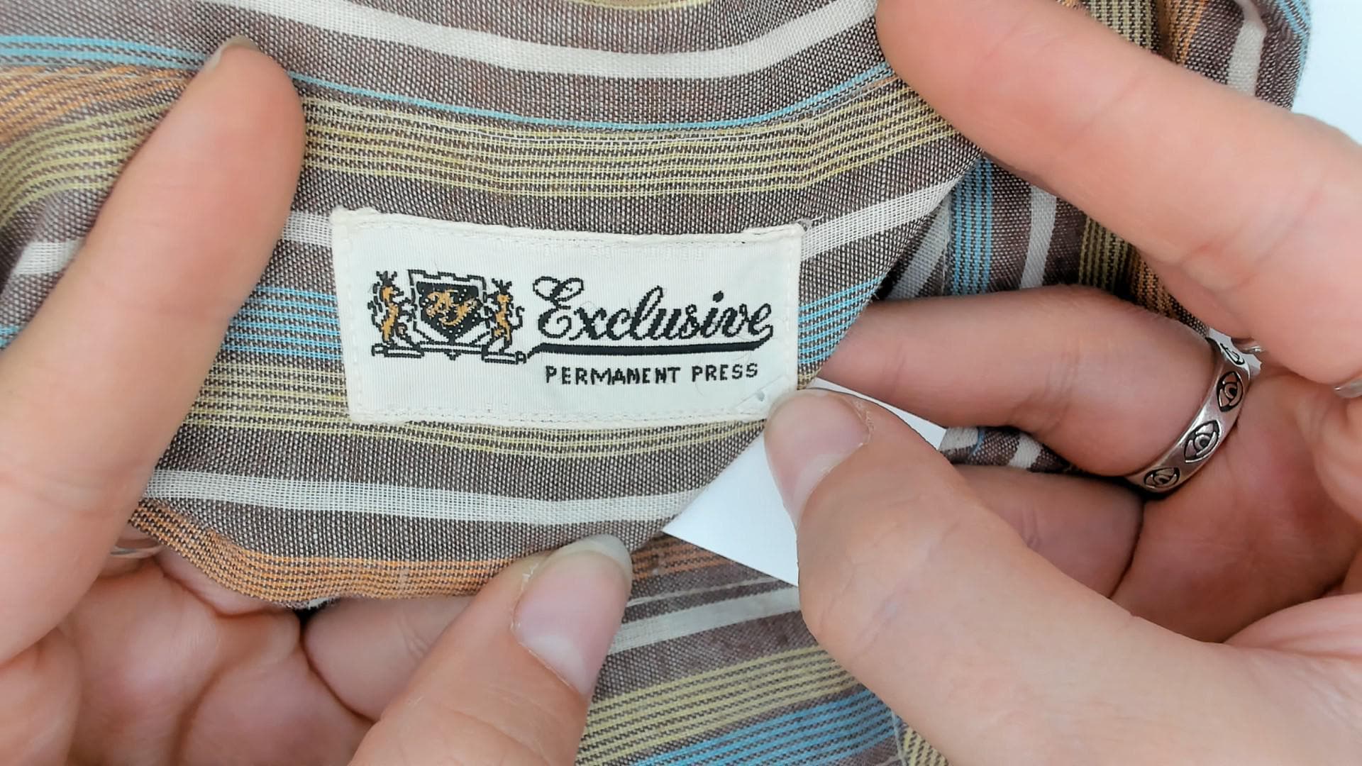 80s Exclusive Multicolor Striped Button-Down Shirt Tan Blue Peach Medium