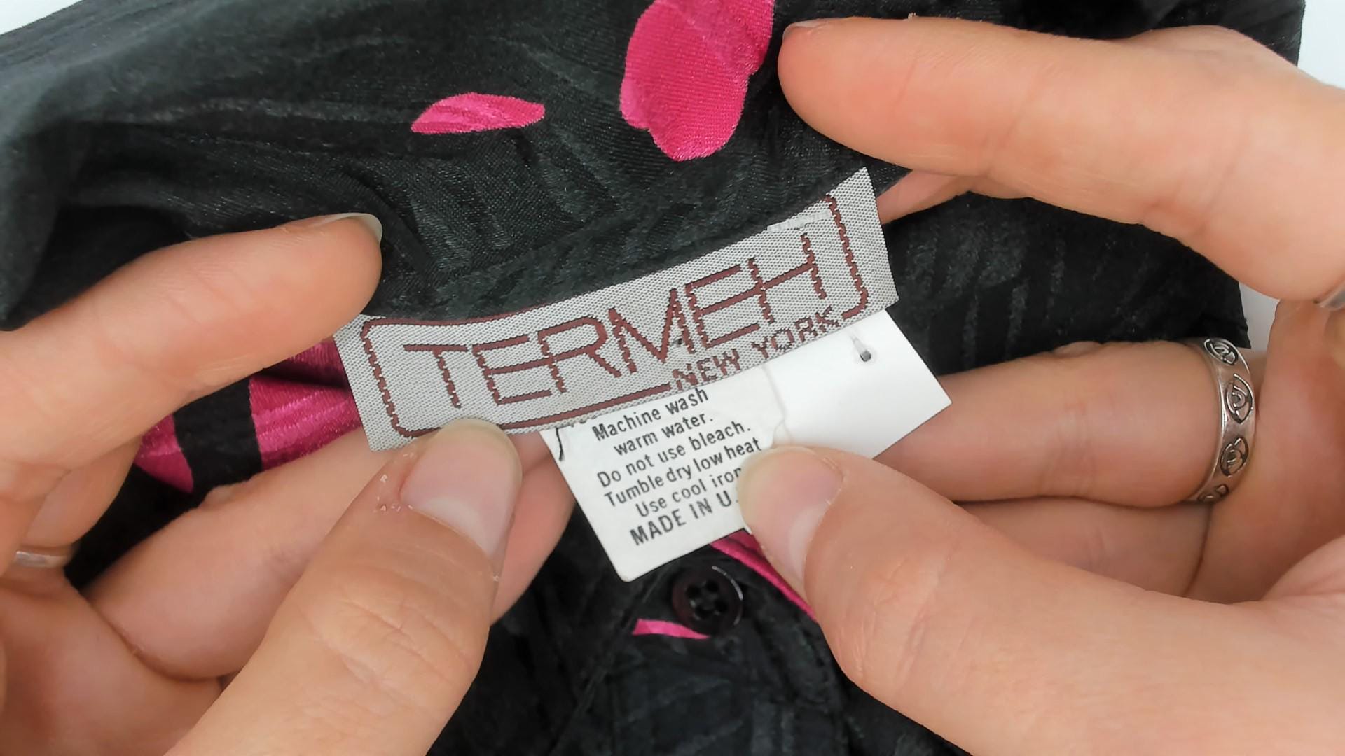 90s Termeh New York Abstract Button Down Blouse Hot Pink Black Medium