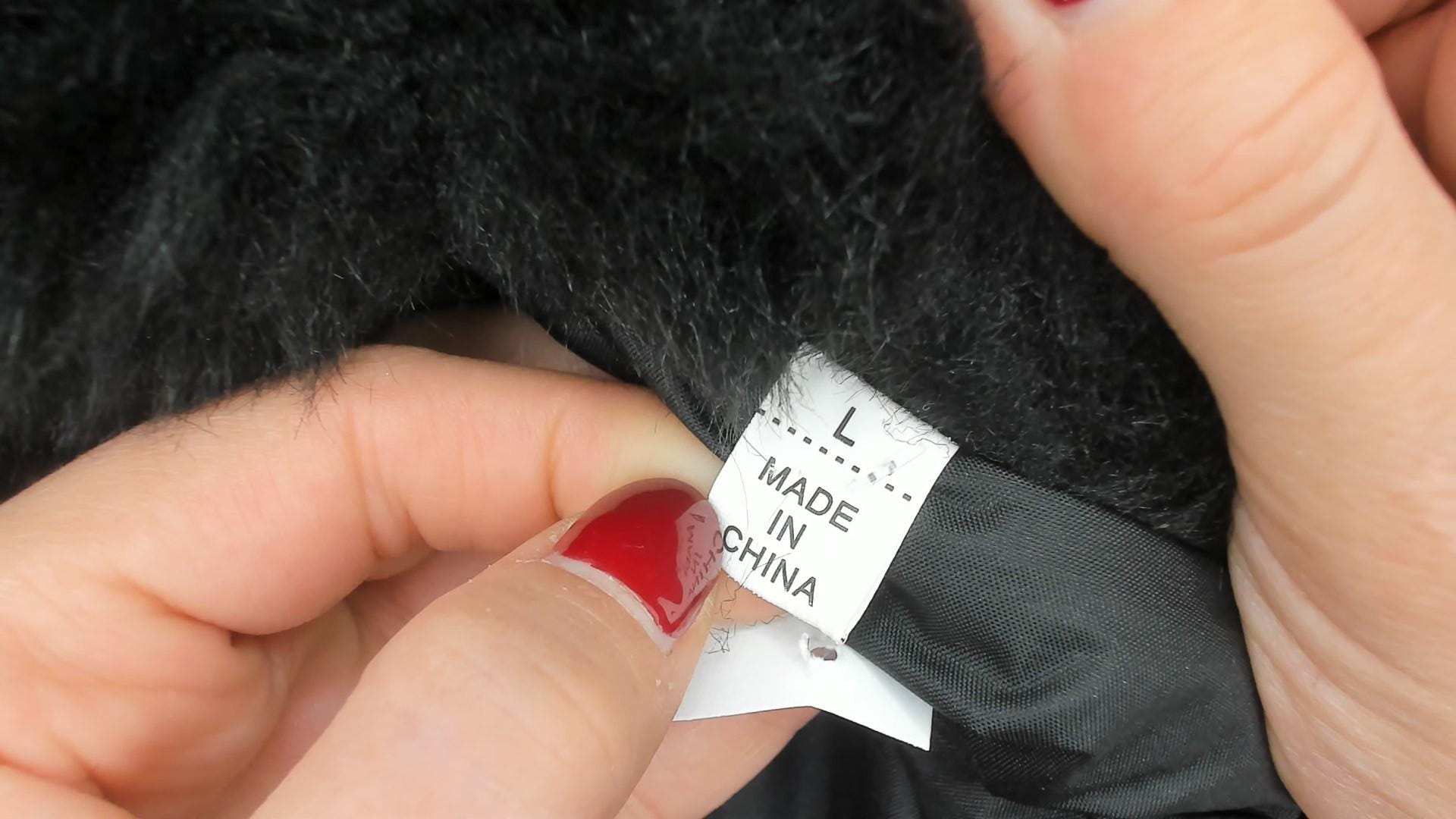 Y2K Black Faux Fur Cropped Jacket Oversized Collar Long Sleeve Medium