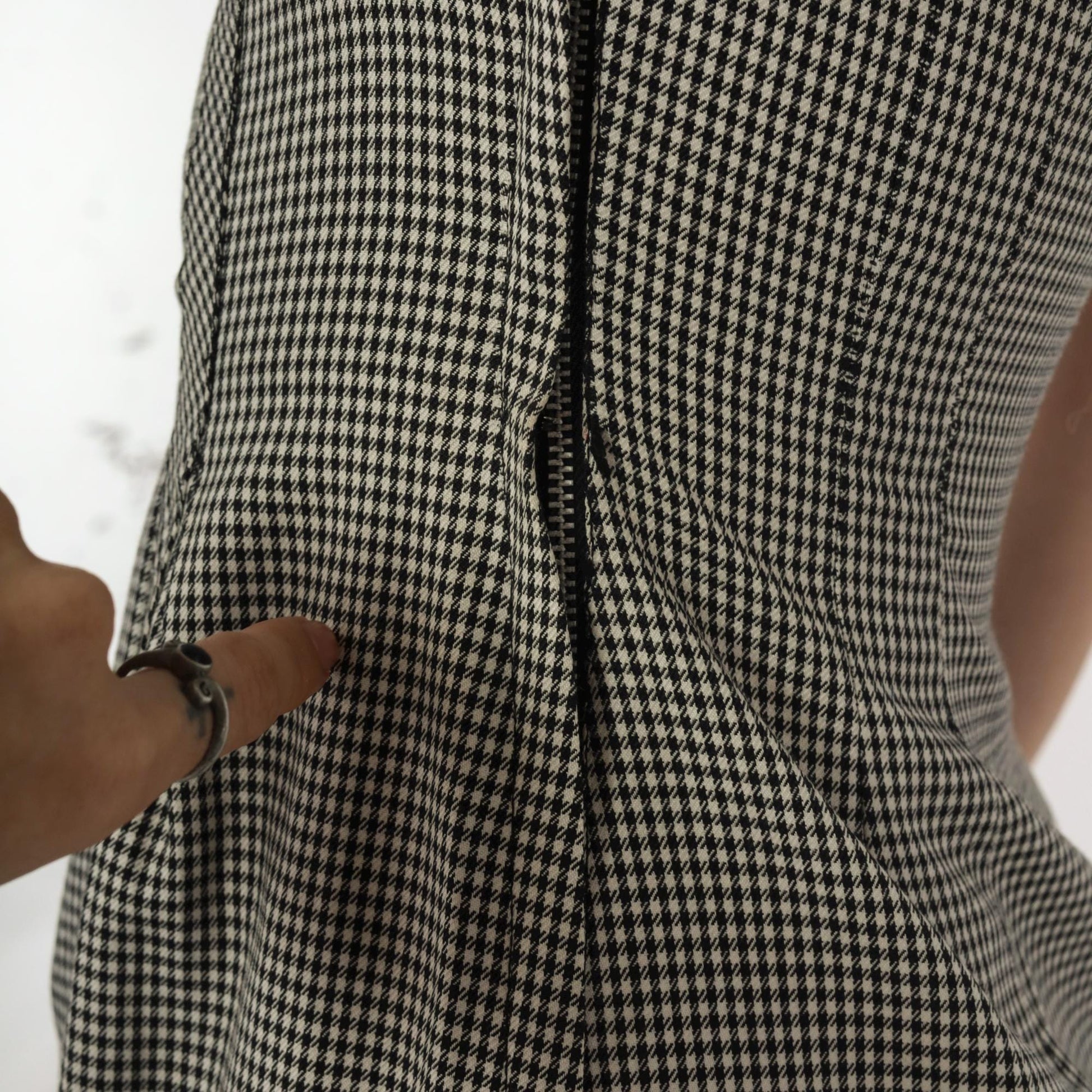 1950s Houndstooth Check Button Front Midi Dress Black White Scoop Neck Extra Small XS