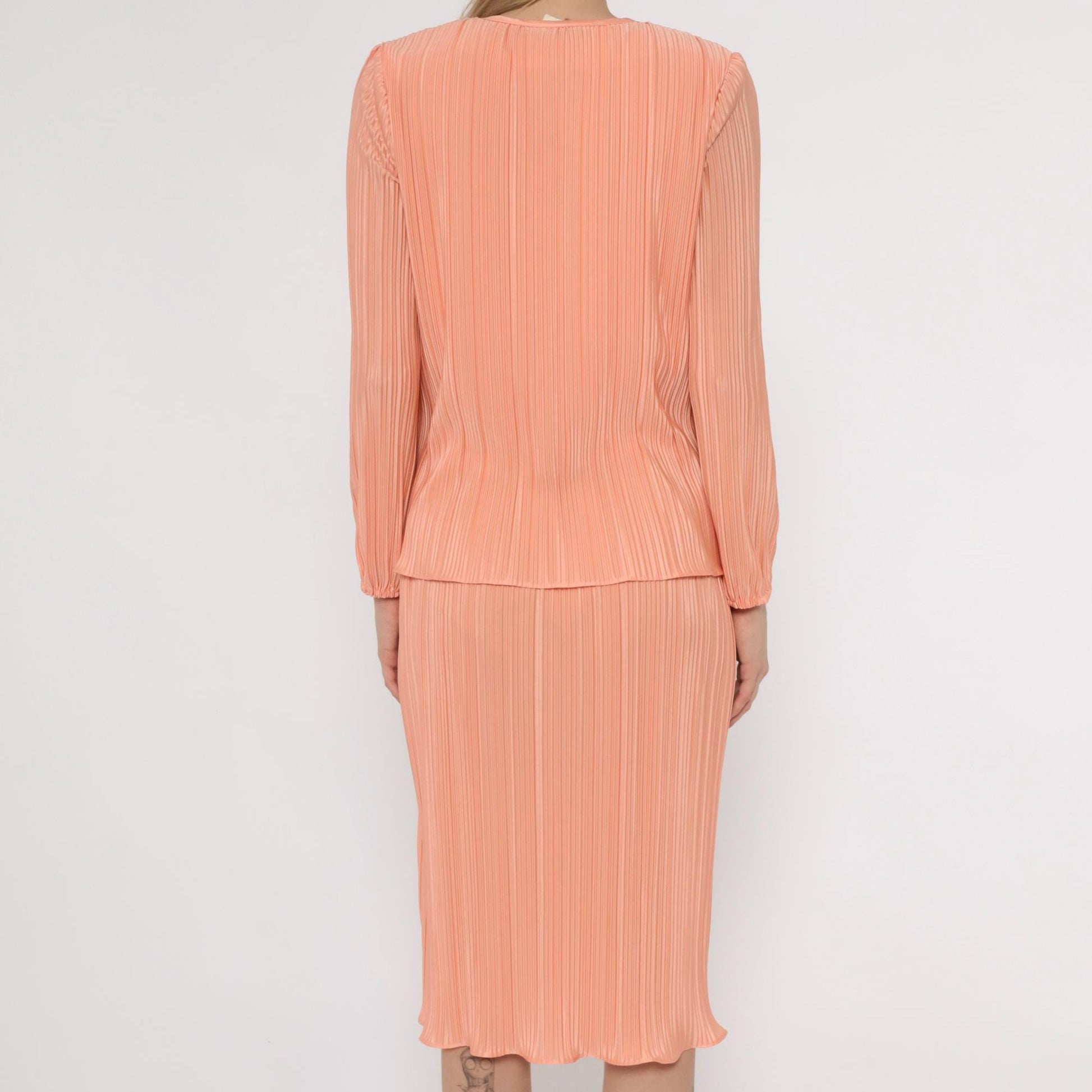 80s Carriage Court Peach Rhinestone Midi Dress Long Sleeve Pleated Large