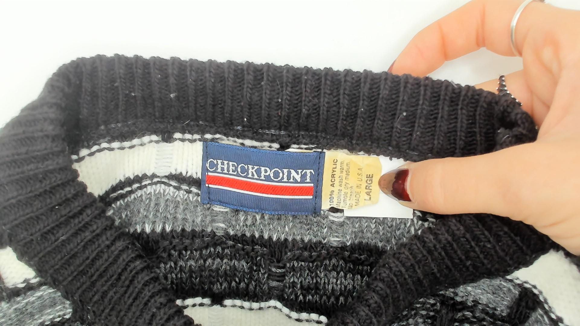 90s Checkpoint Geometric Knit Sweater Black White Grey Brick Pattern Large L
