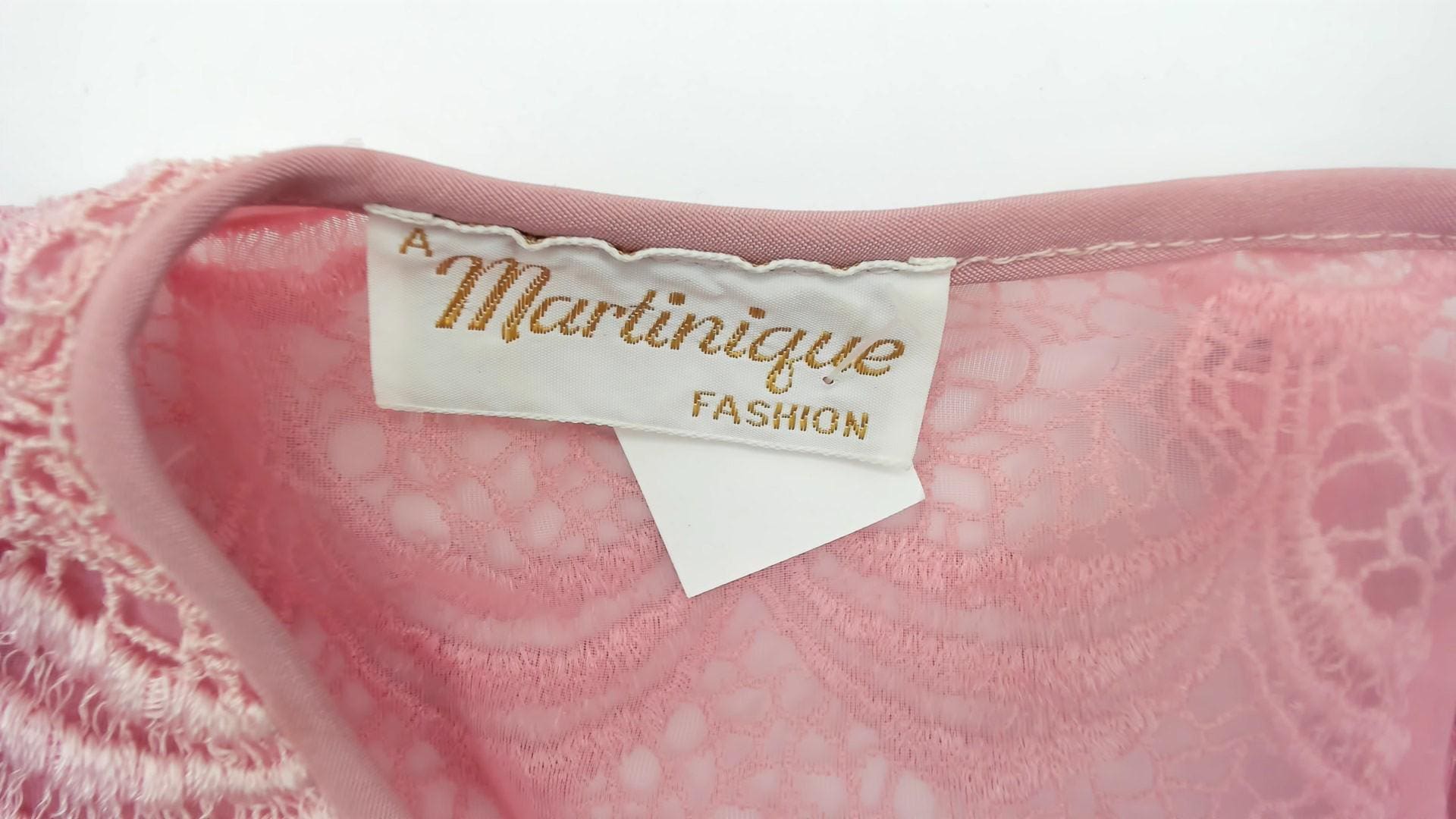 80s Martinique Pink Lace Maxi Dress Scalloped Short Sleeve Small