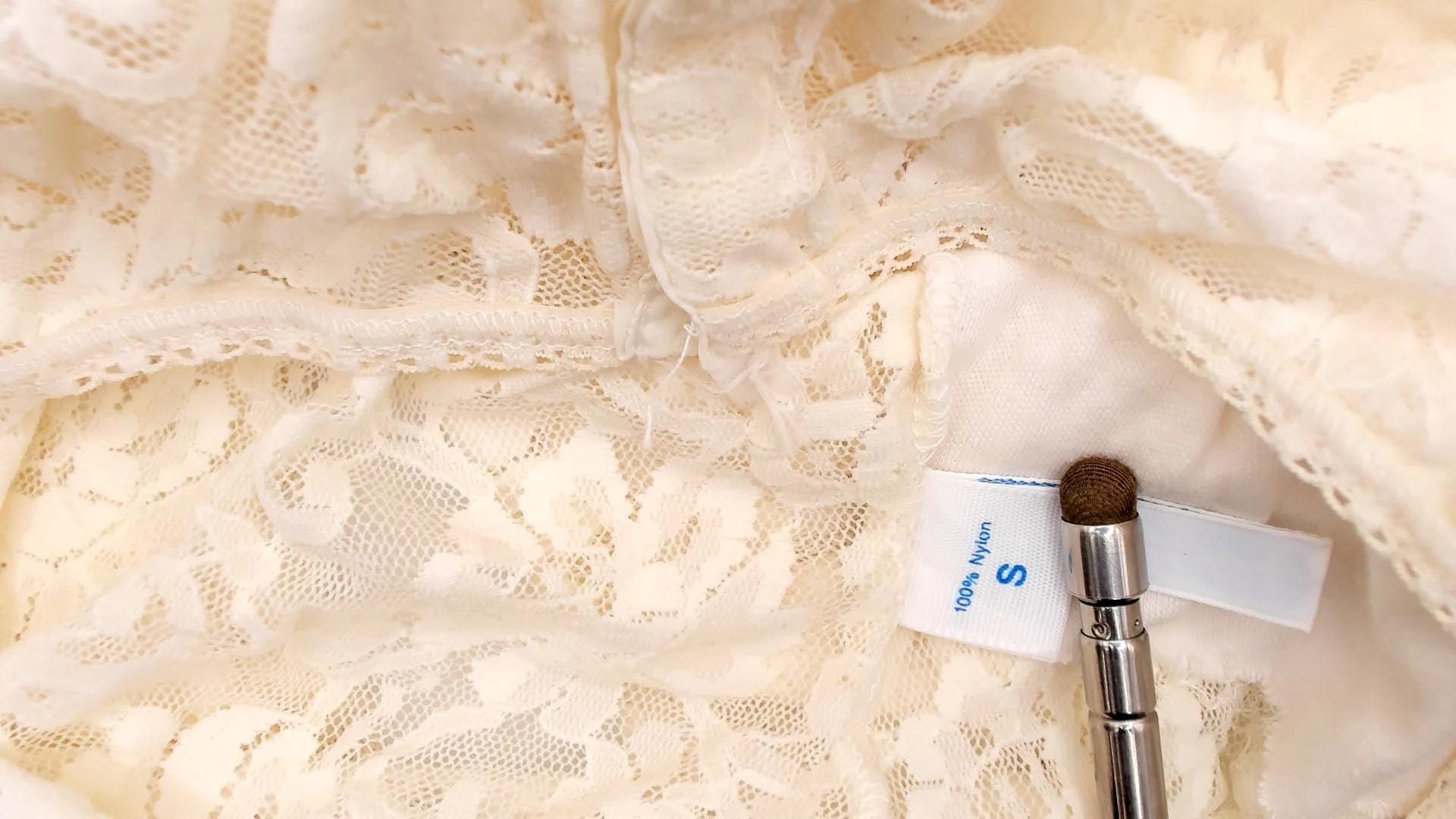 80s Hanky Panky White Lace Bodysuit Floral Scoop Neck Small S