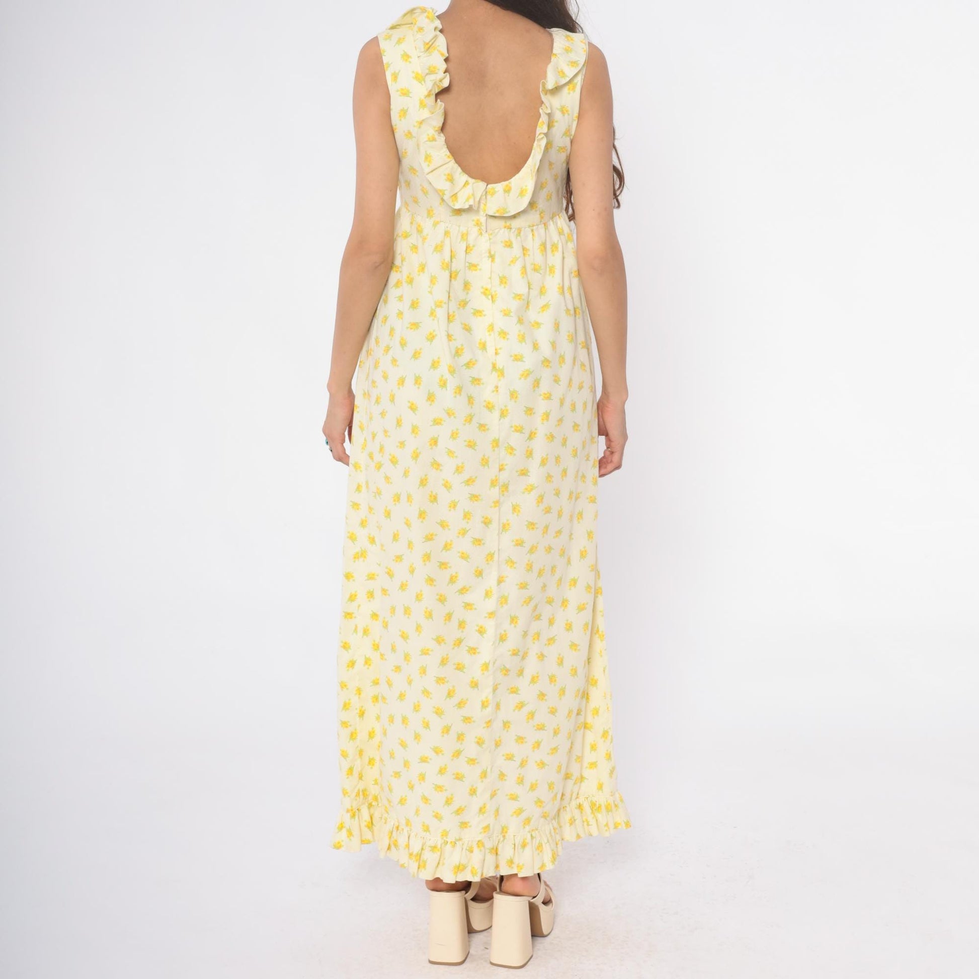 70s Yellow Floral Maxi Dress Sleeveless Ruffle Collar Empire Waist Small