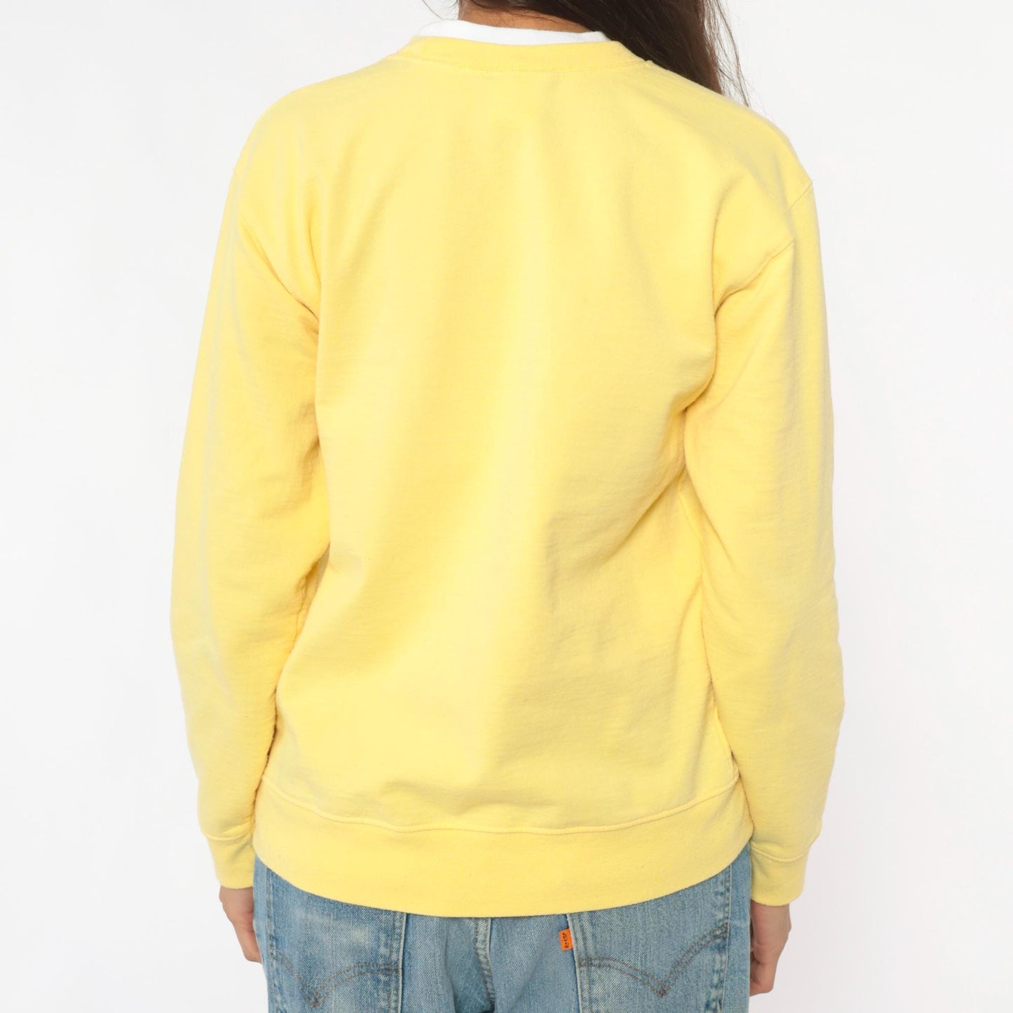 90s Yellow Floral Embroidered Sweatshirt Butterfly Garden Crewneck Medium M
